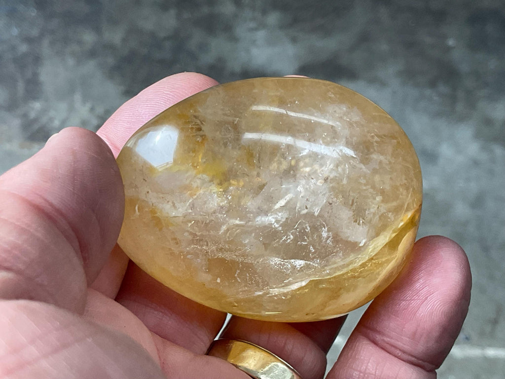 116g Golden Healer Palmstone B