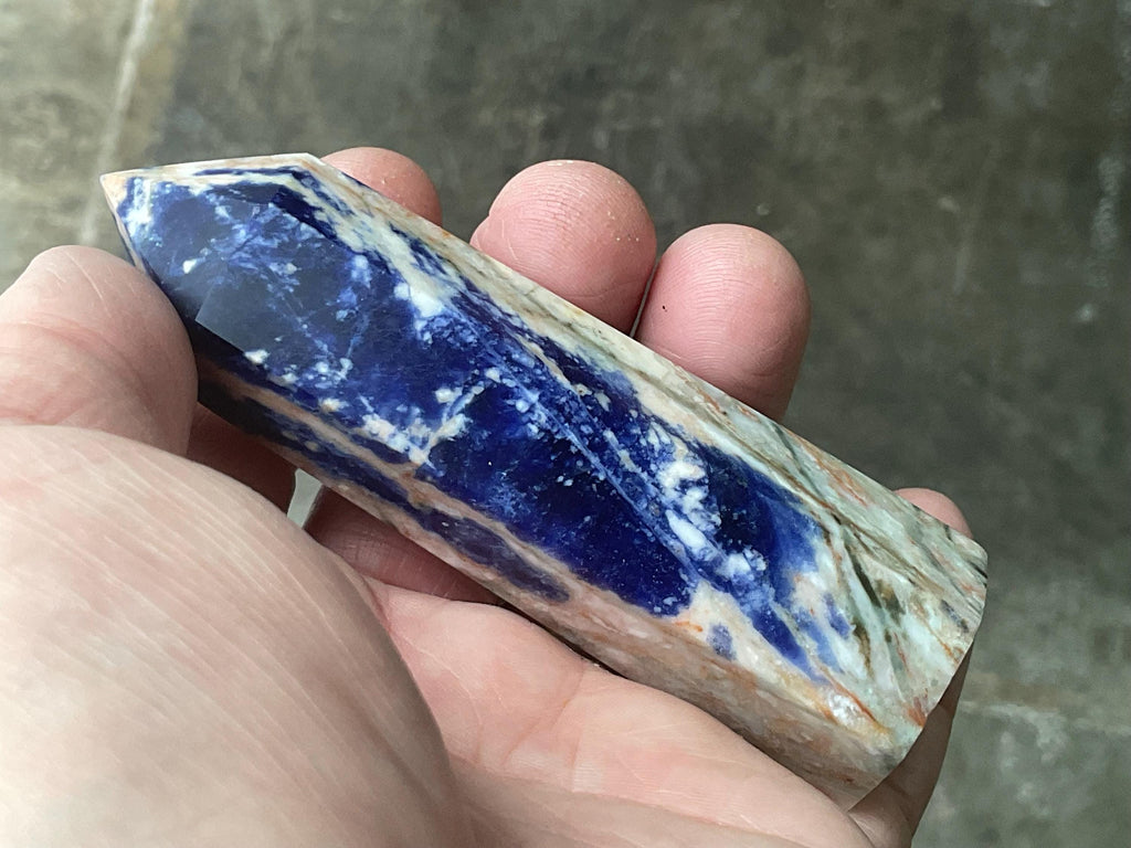 98g Sodalite with Sunstone Generator 3A