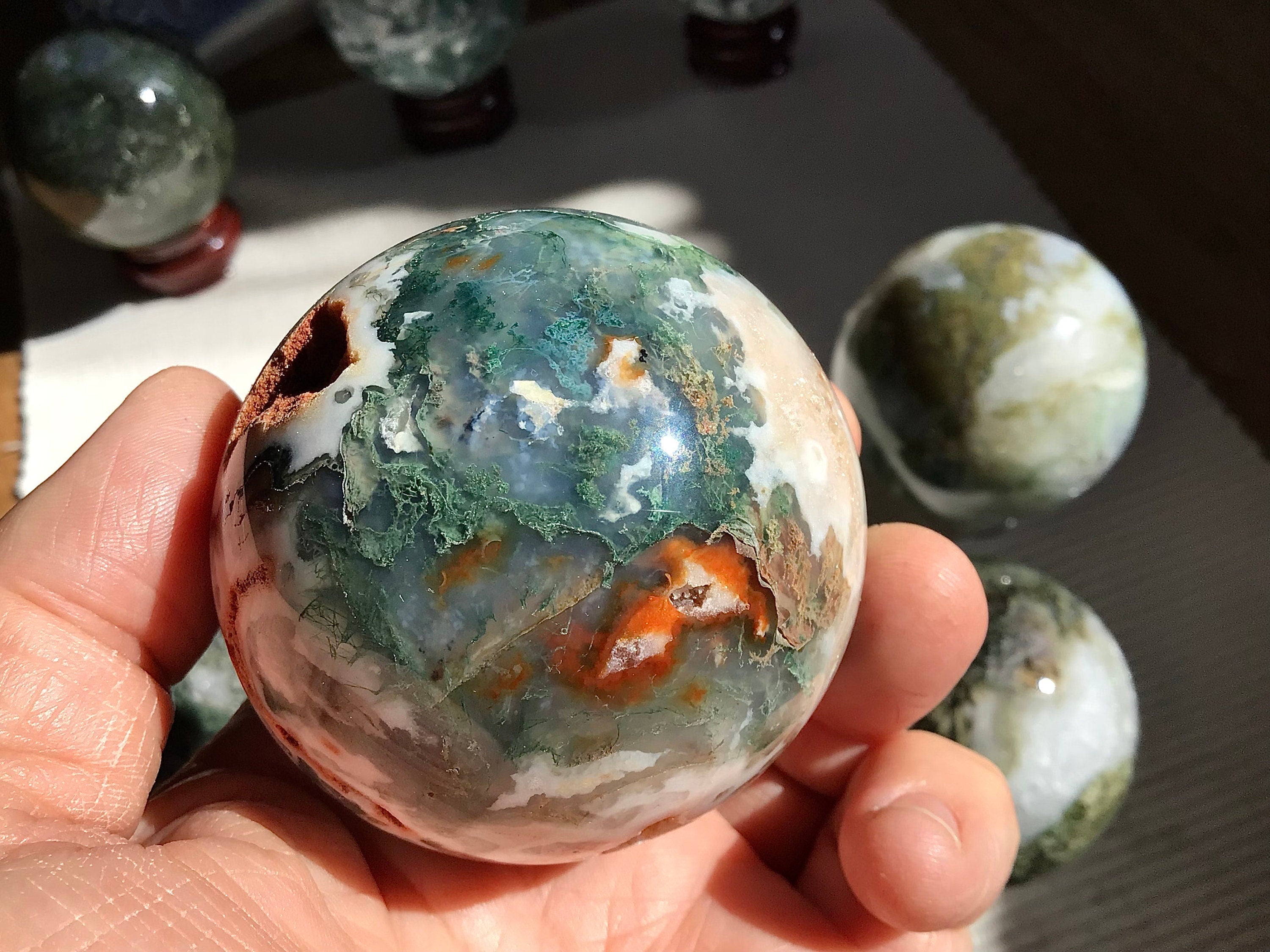 309g Moss Agate Sphere 2A (5.9cm)