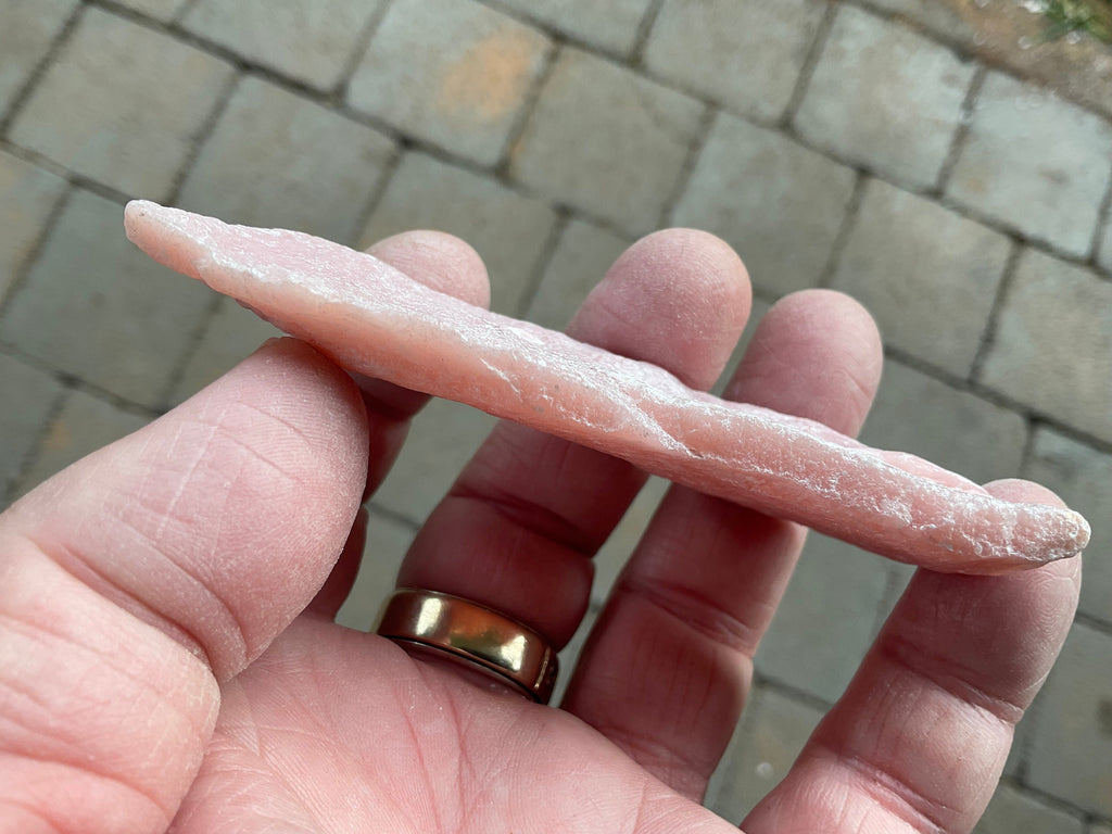 58g Mexican Pink Opal Rough 2A