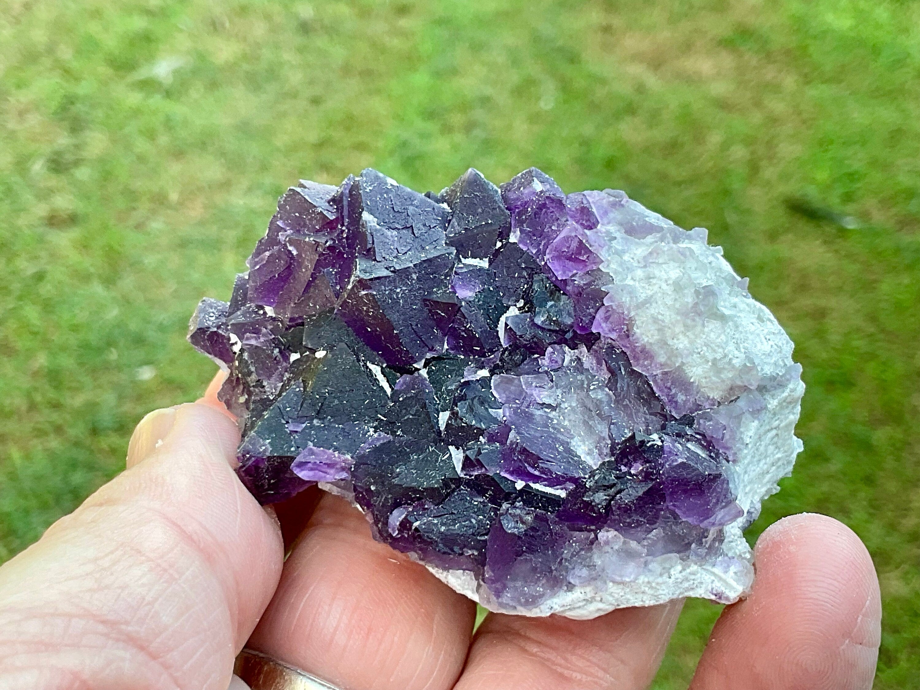 98g Deep Purple Chinese Cubic Fluorite 2A