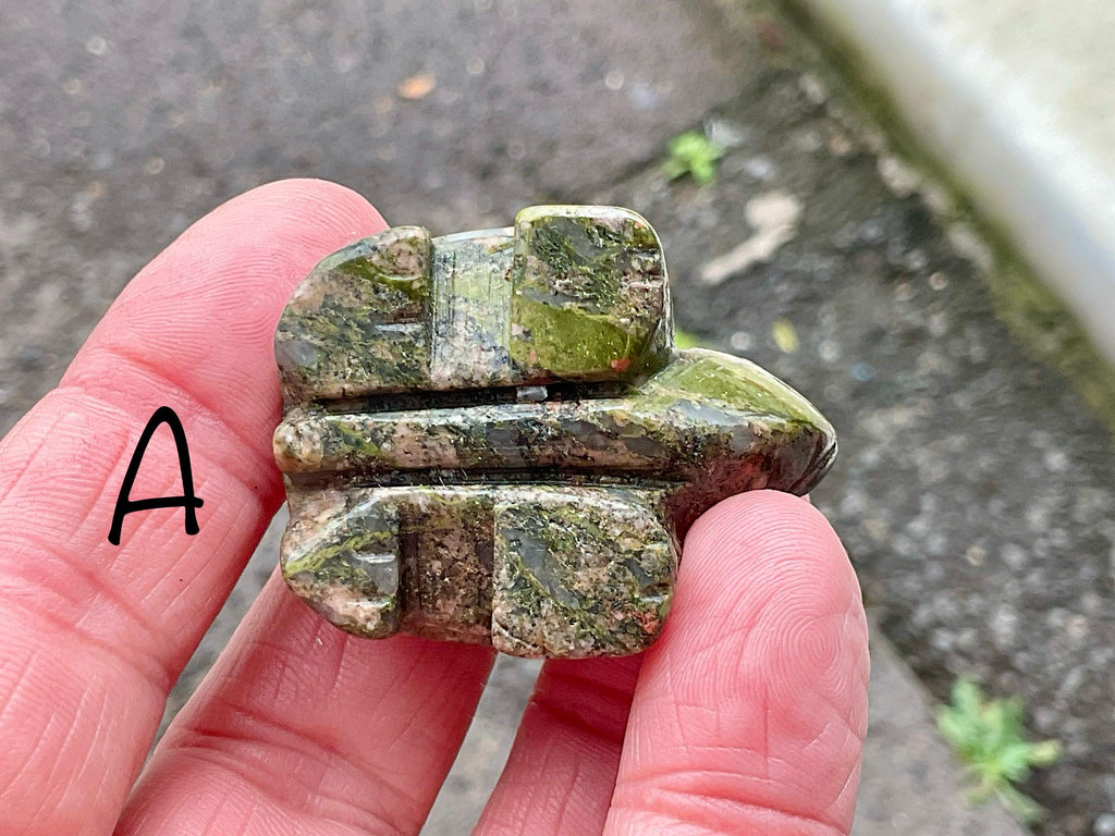 Unakite Small Carved Turtle Group 2