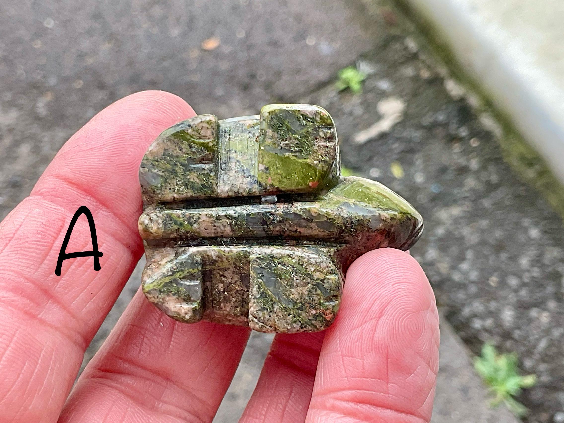 Unakite Small Carved Turtle Group 2