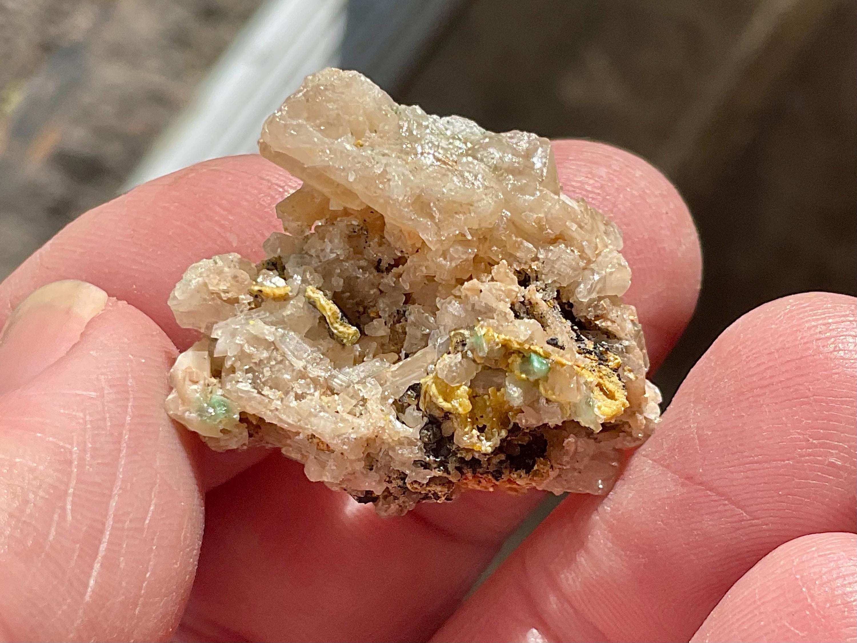 22g Australian Cerussite with Pyromorphite Specimen 1C