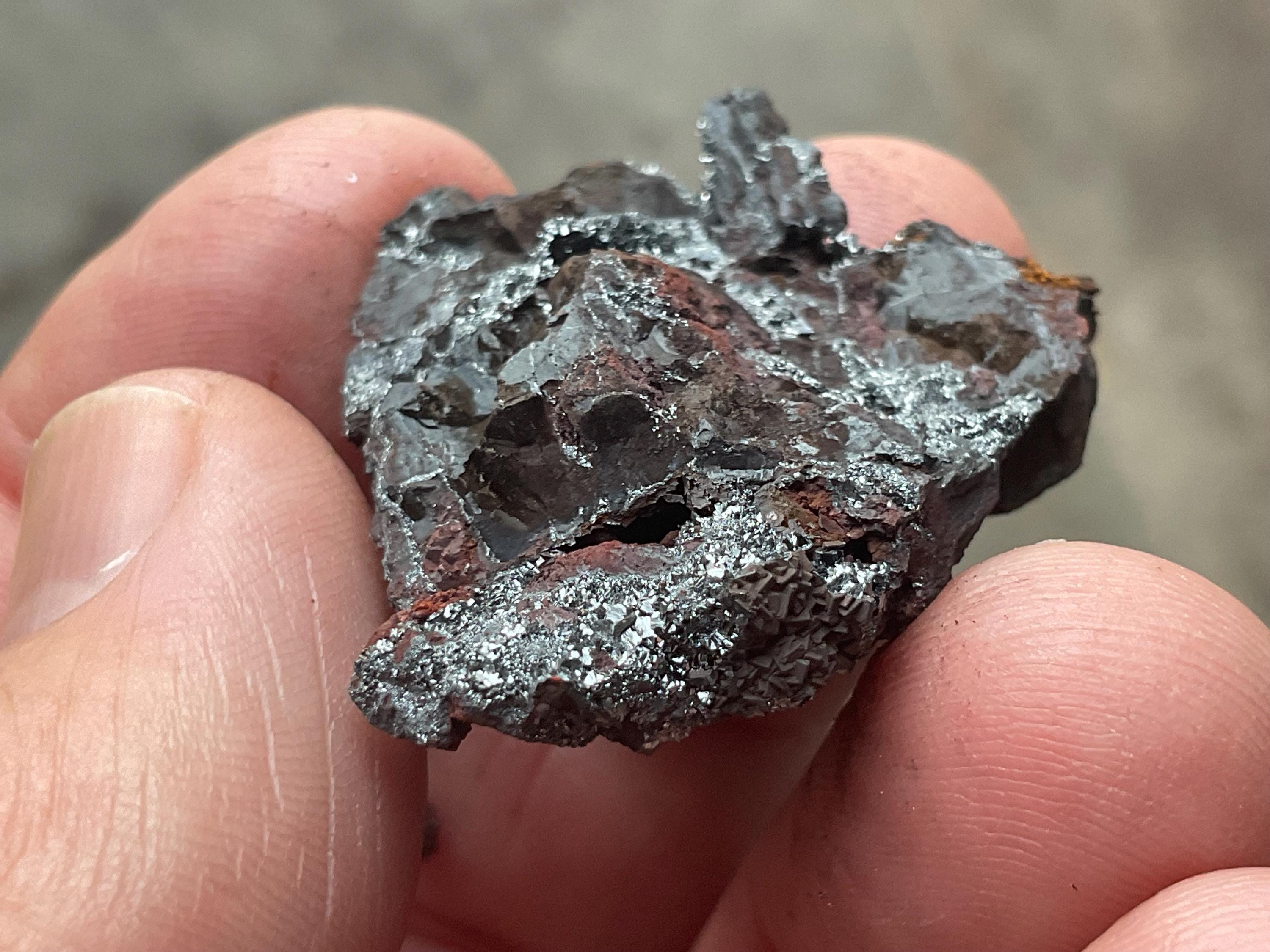 20g Australian Pyrolusite Specimen 4B
