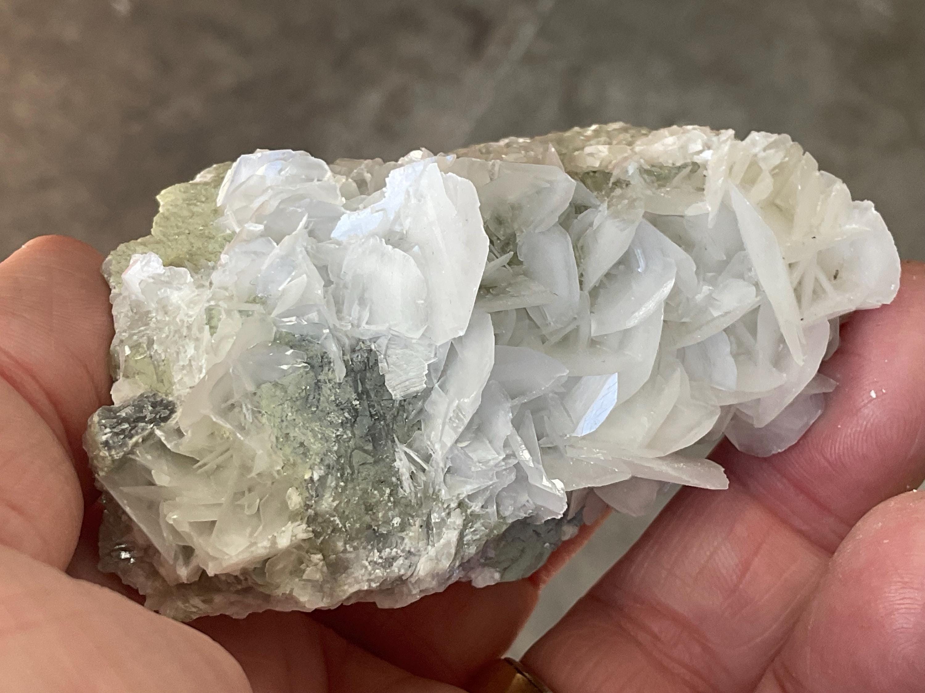 158g UV Reactive “Angel Wing” Calcite Specimen 1B from Hunan, China