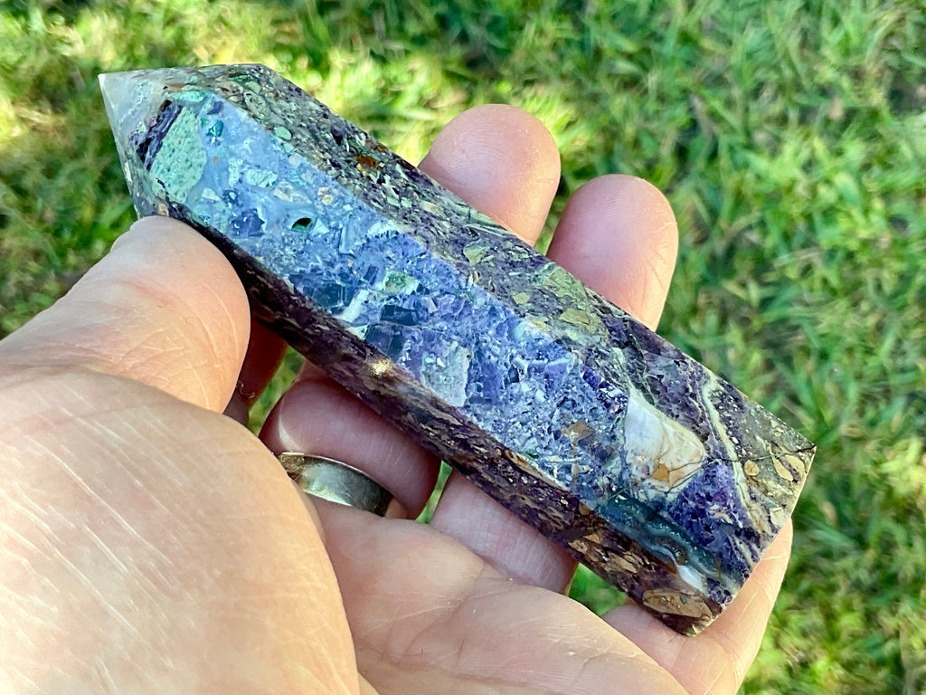 128g Brecciated Fluorite Generator 1C