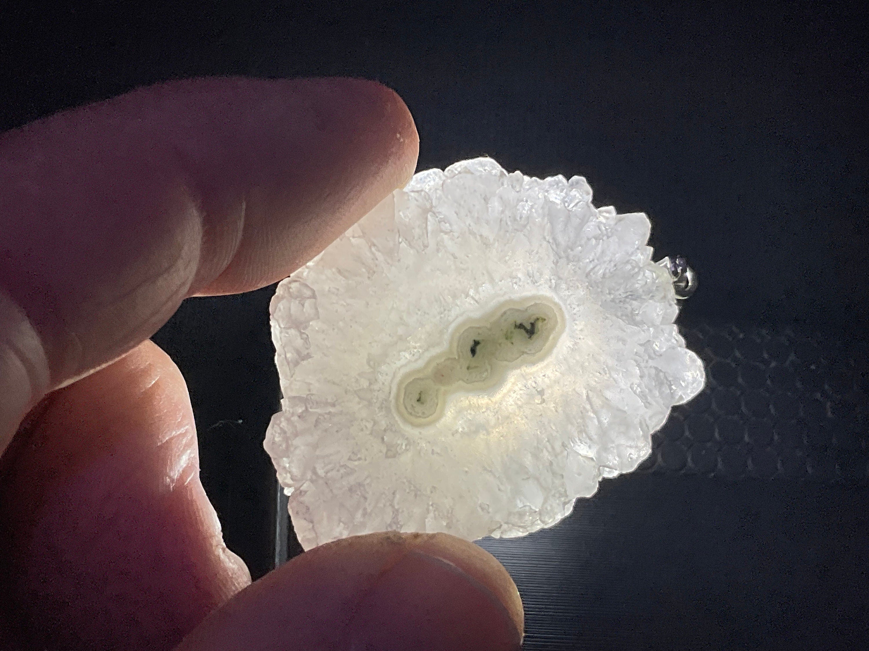 12g Solar Quartz Pendant 1A