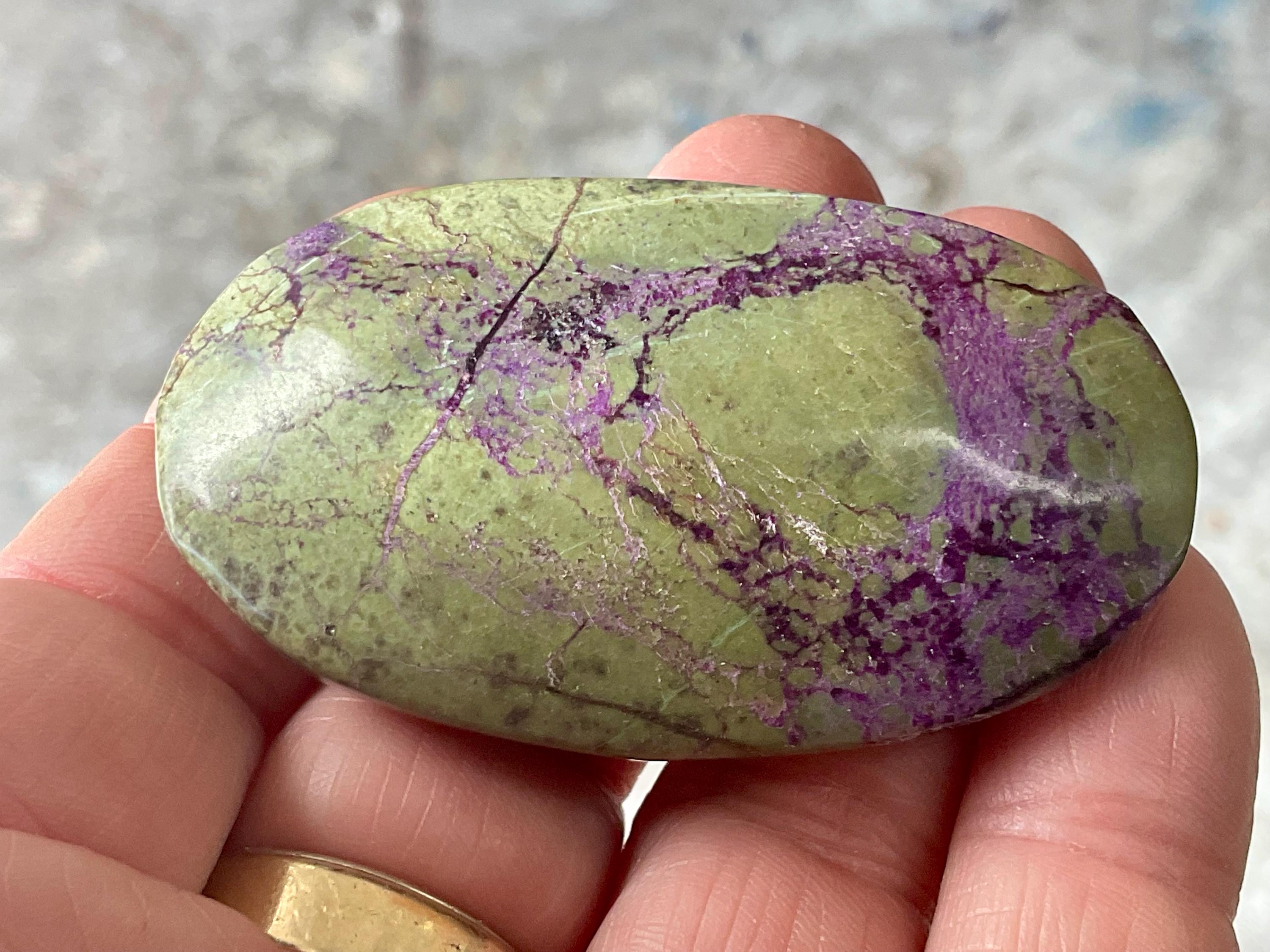 46g Atlantisite Palmstone 7B