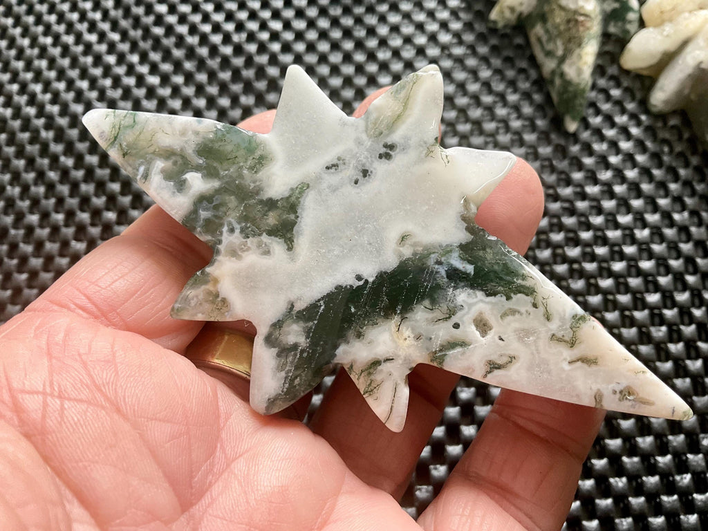 82g Moss Agate Polaris Carving with stand 1A