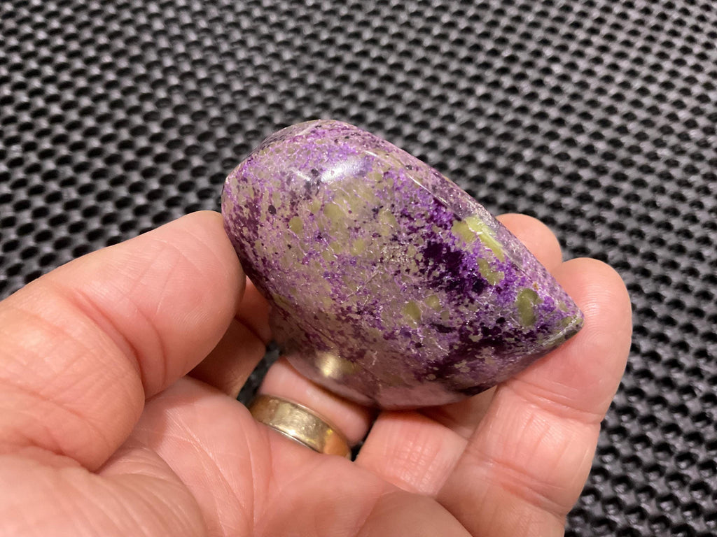 RESERVED FOR MEREDITH **72g Atlantisite Heart 6B