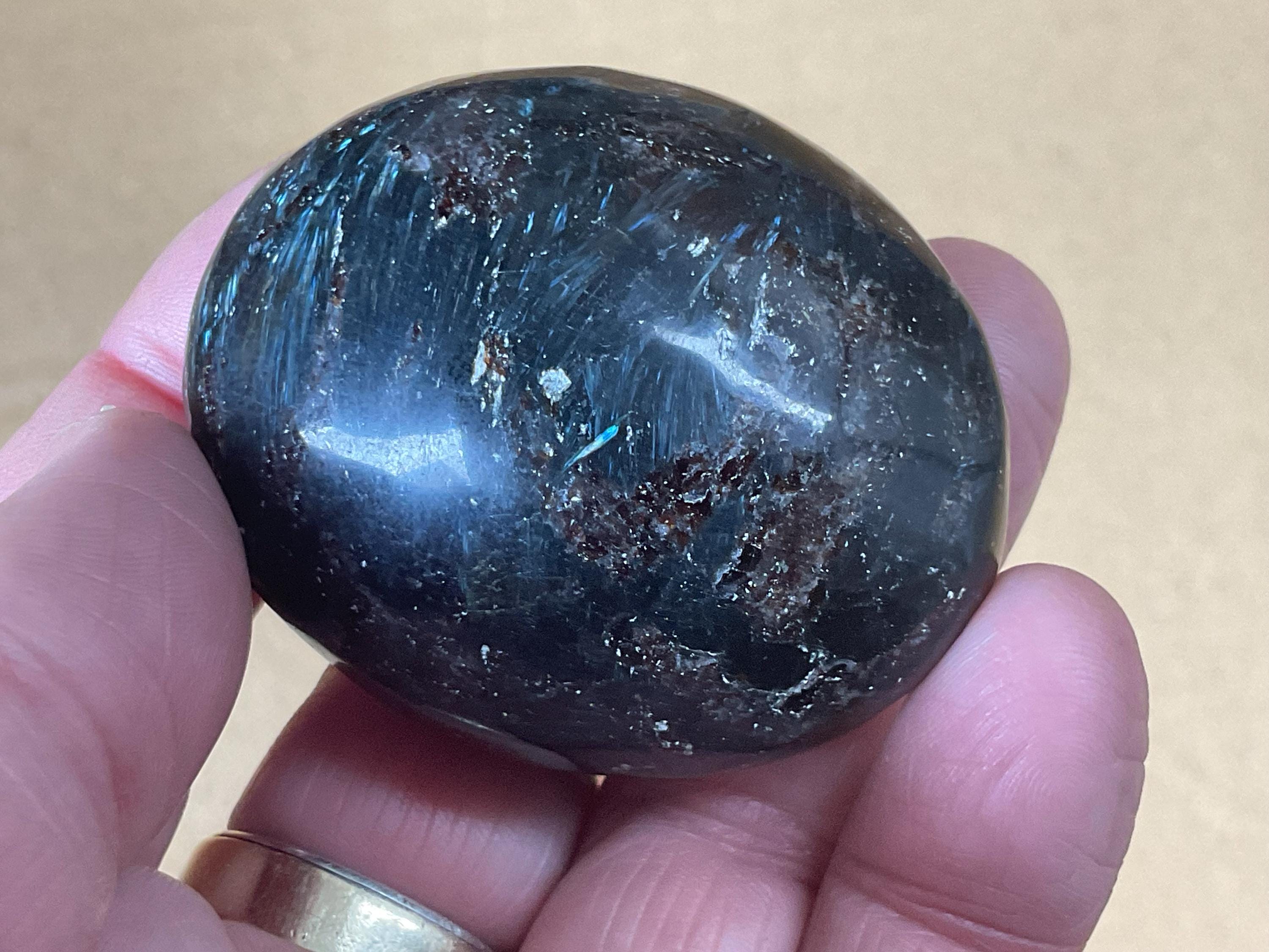 110g Arfvedsonite with Minor Eudialyte Palmstone 10B