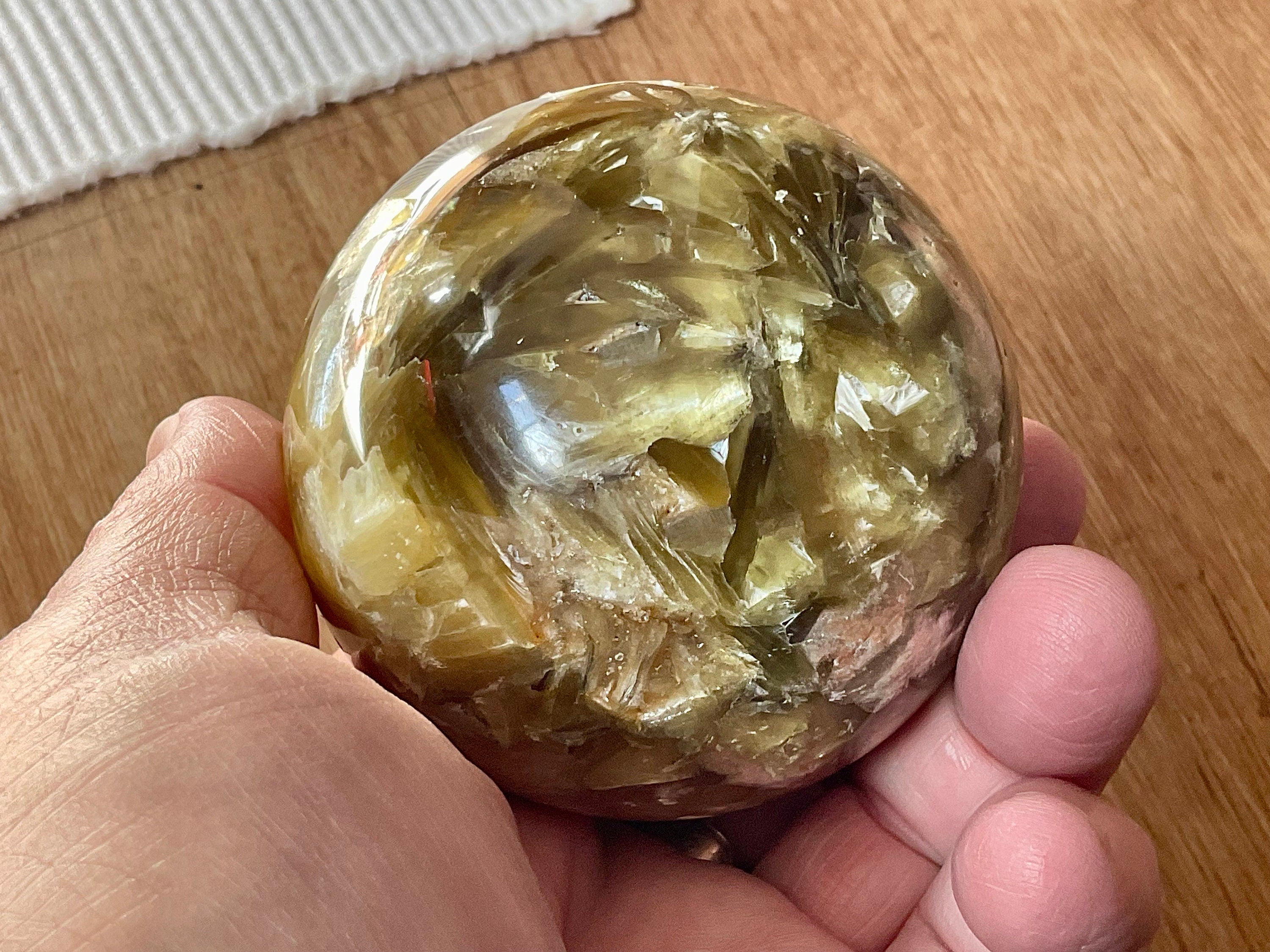 471g Golden Mica Sphere A