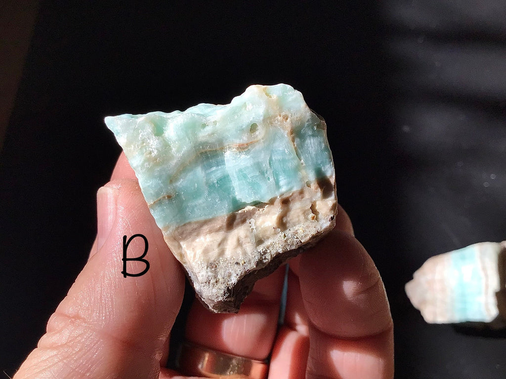 60g Caribbean Blue Calcite Rough 11B