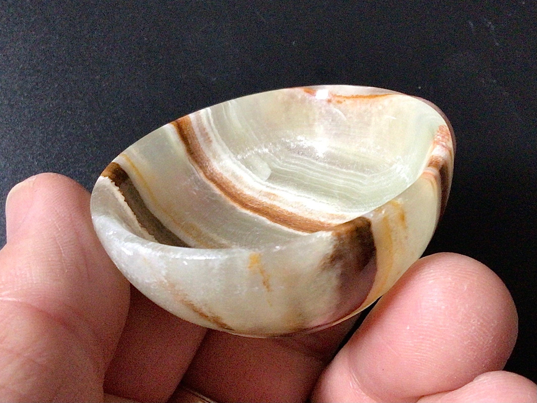 44g Banded Green Onyx Small Trinket Bowl 1E