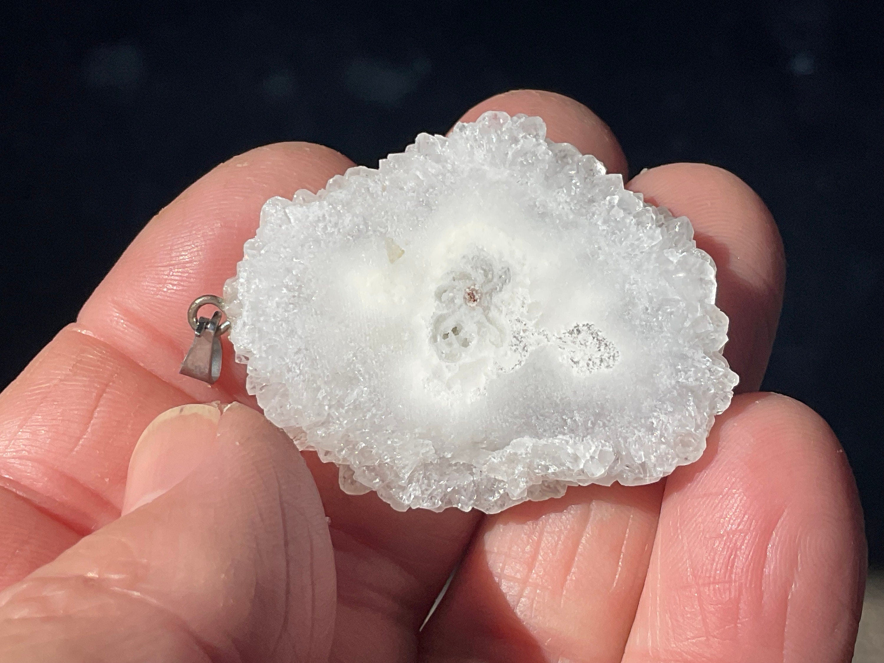 12g Solar Quartz Pendant 2A