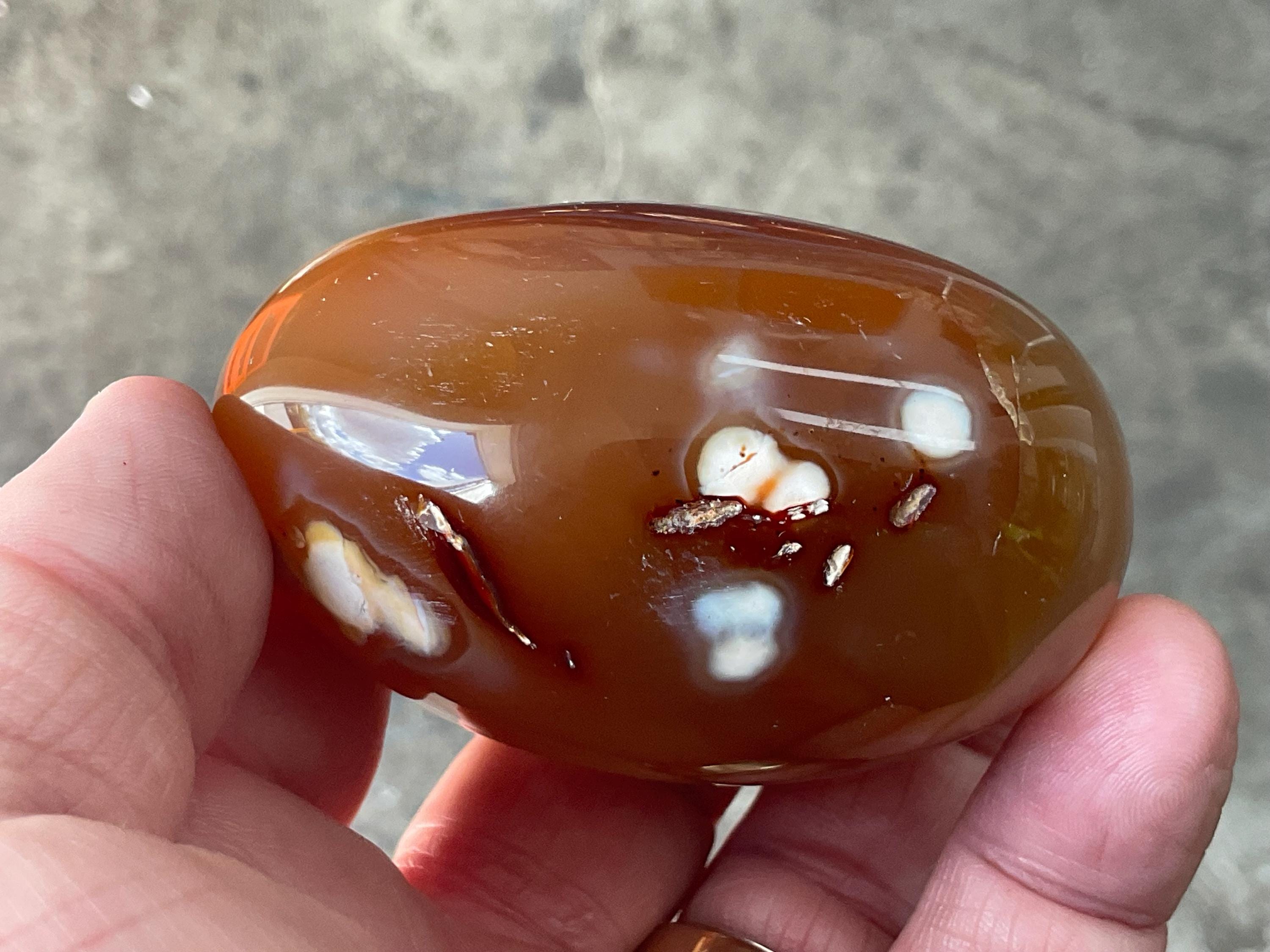 194g Carnelian Orca Palmstone 8A