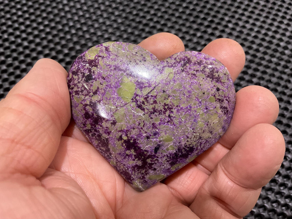 RESERVED FOR MEREDITH **72g Atlantisite Heart 6B