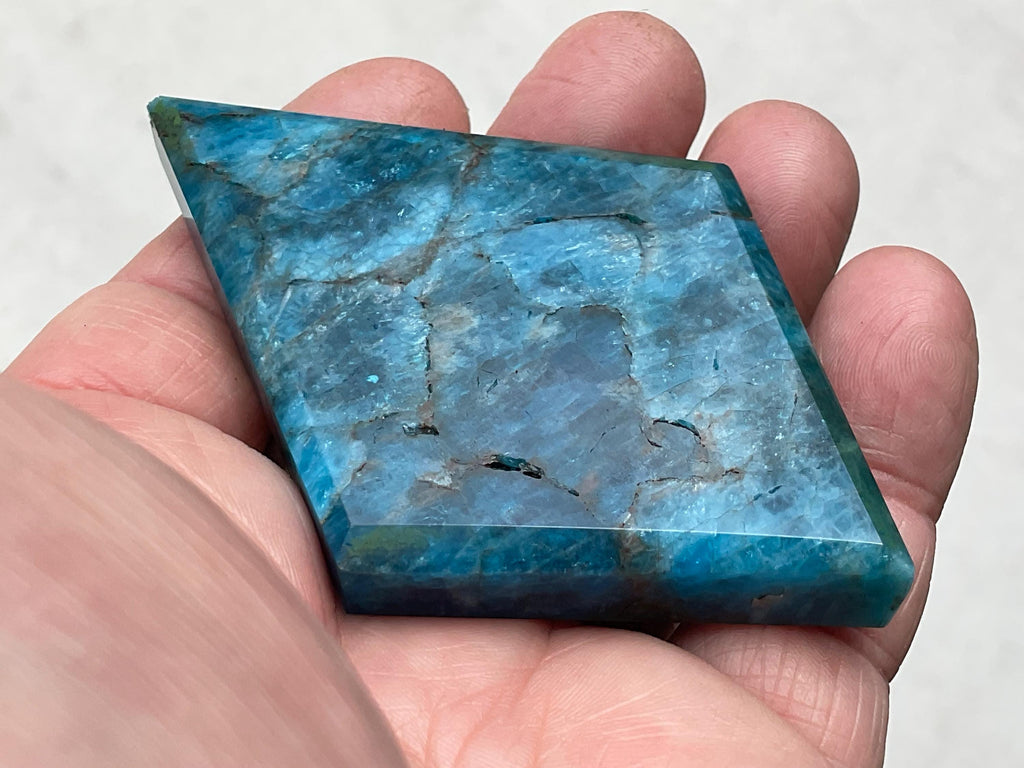 82g Blue Apatite Polished Diamond 2C