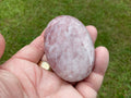 83g Pakistan Strawberry Jasper Palmstone 5C
