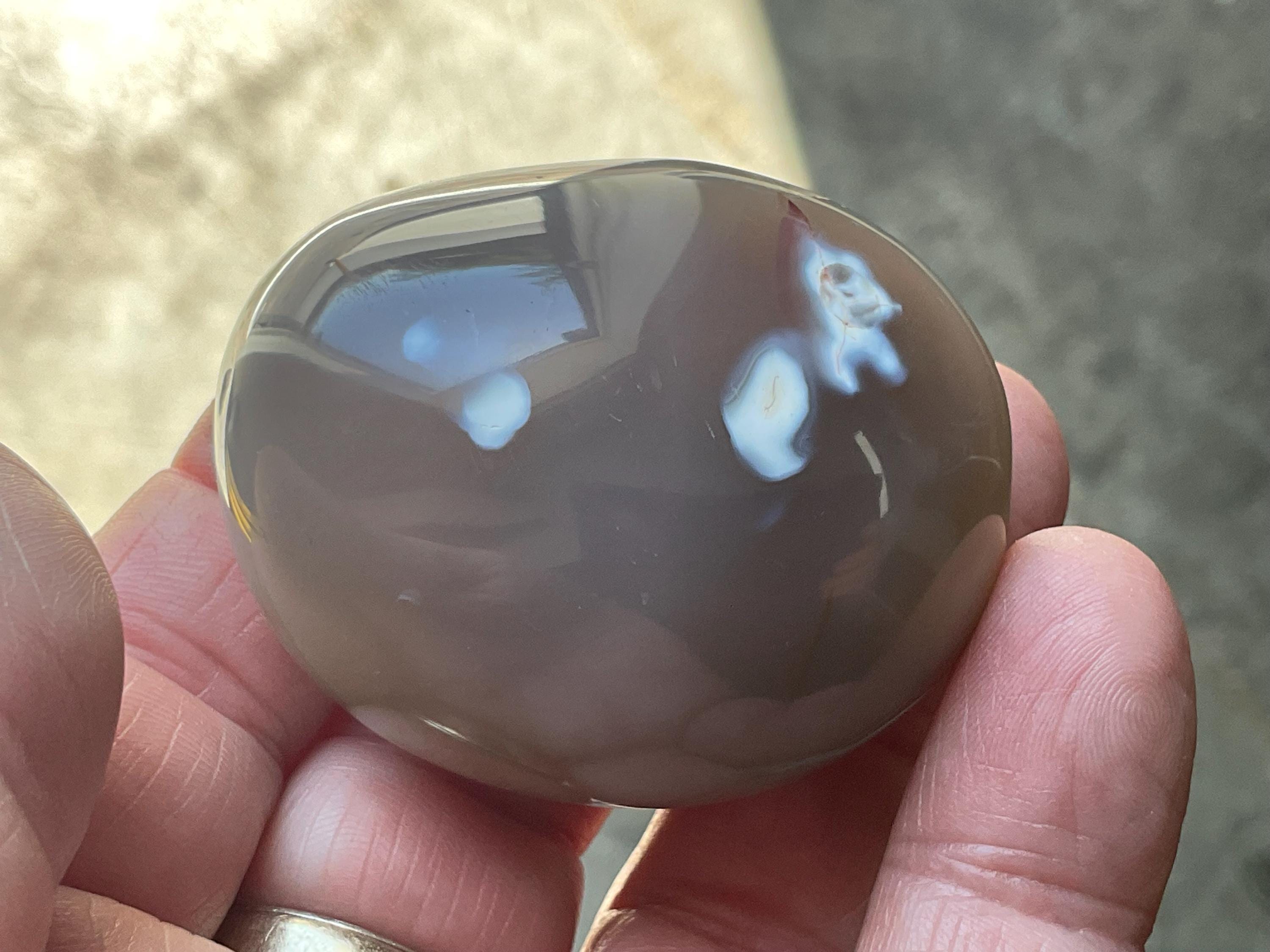 88g Orca Agate Palmstone 8C