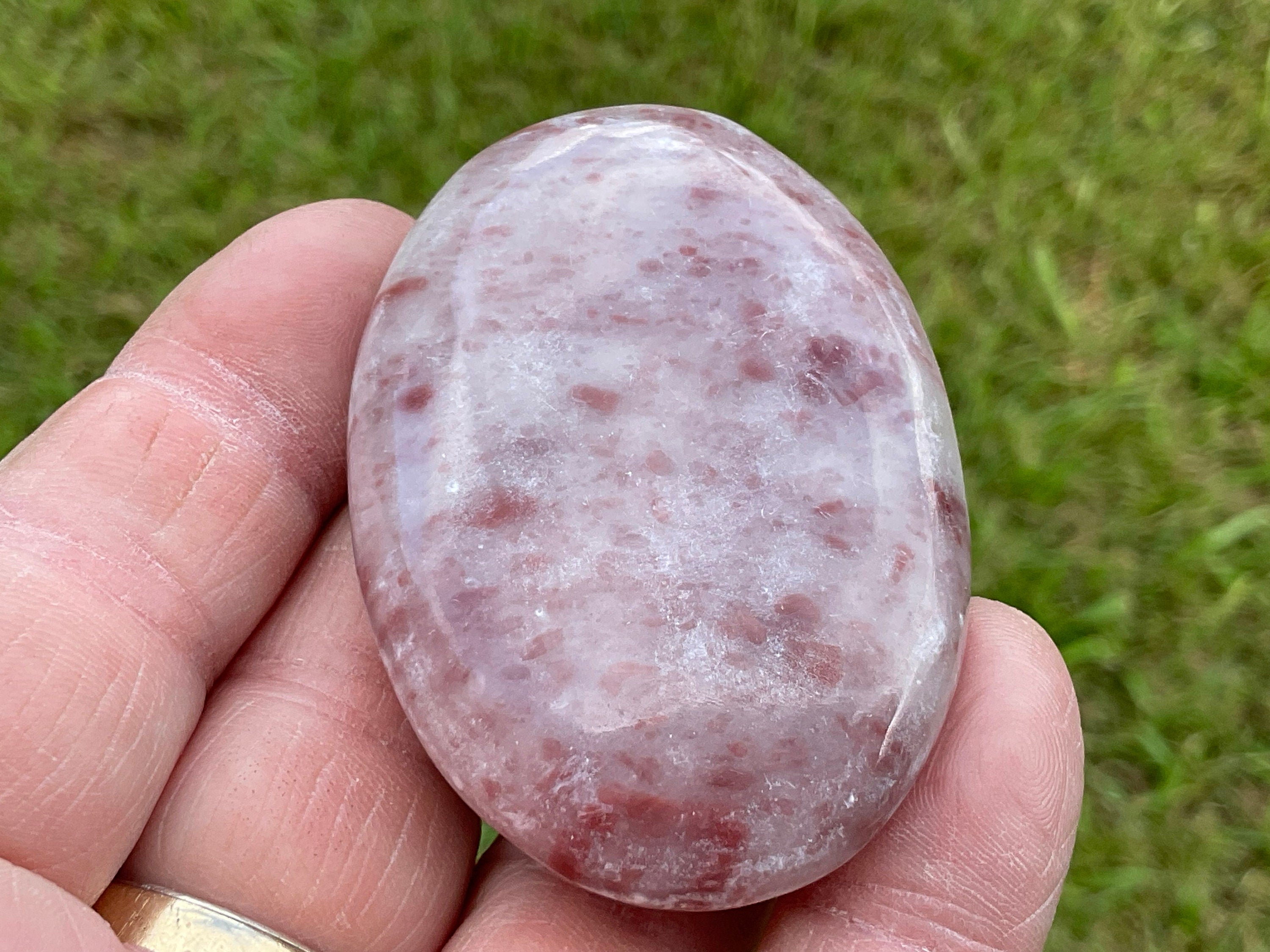 65g Pakistan Strawberry Jasper Palmstone 2B