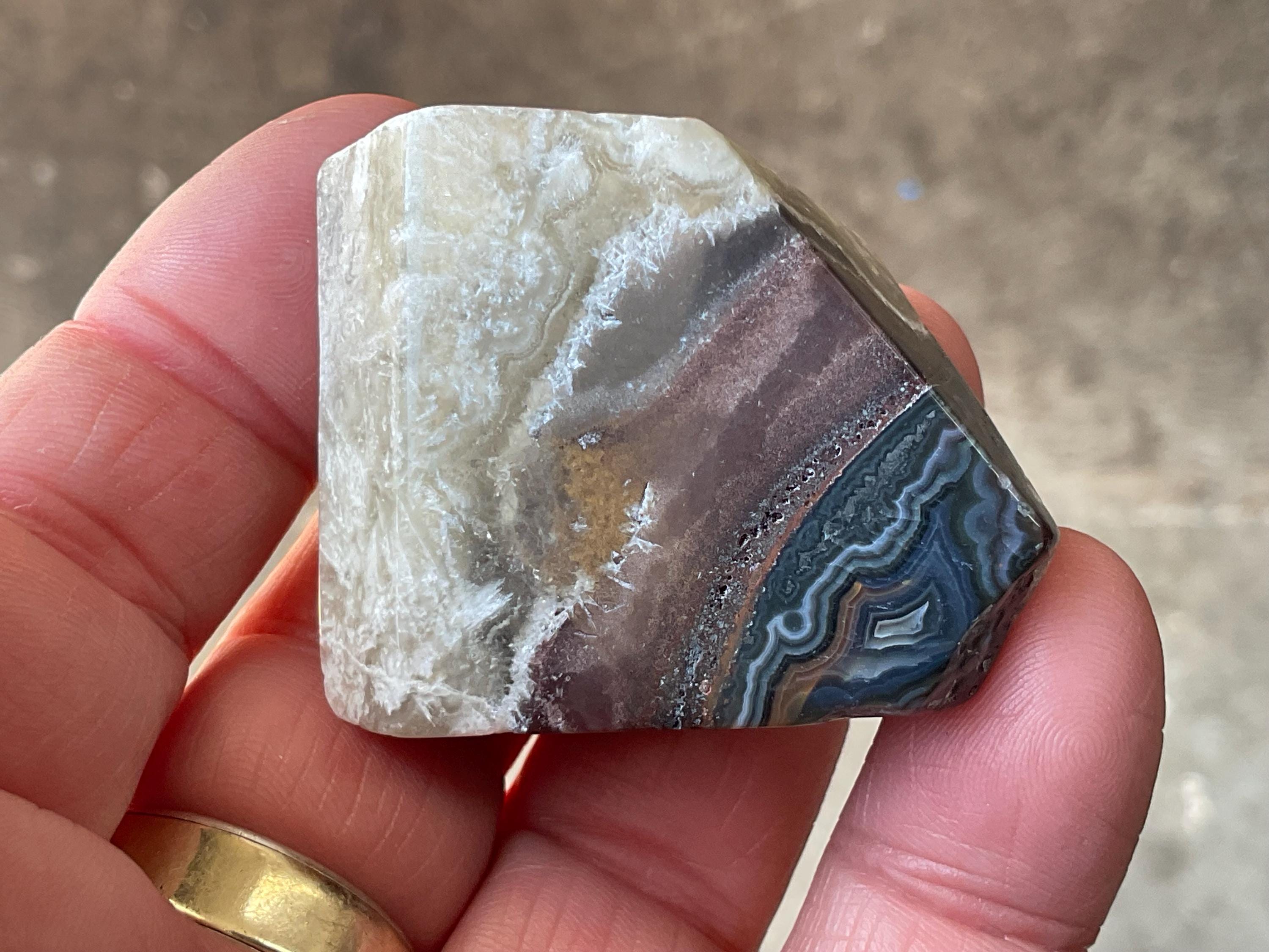 64g Mexican Crazy Lace Agate Freeform 18C