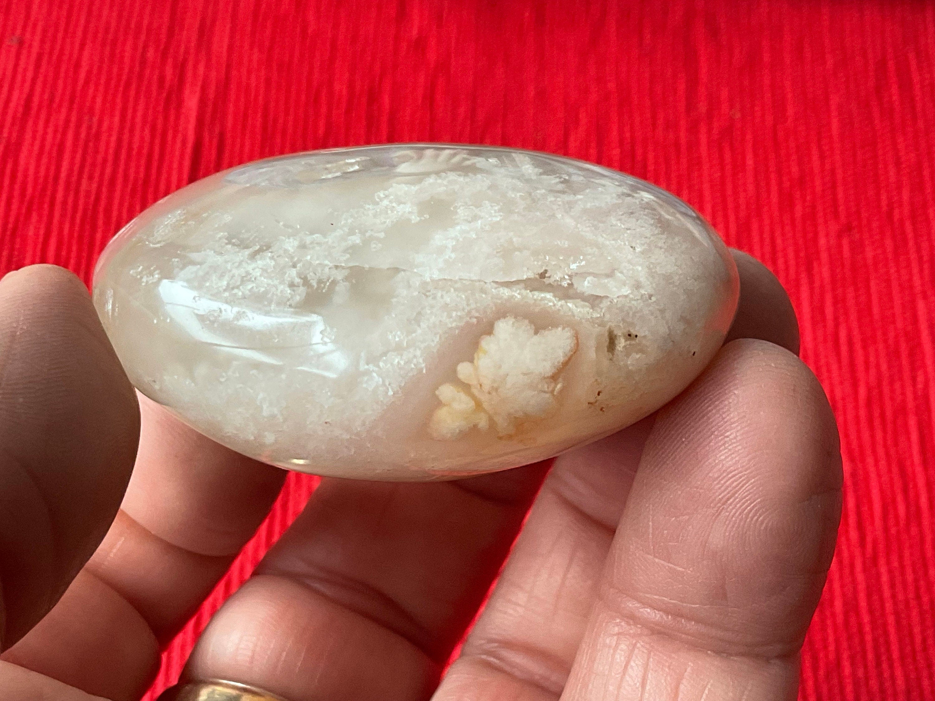 86g Flower Agate Palmstone 7C