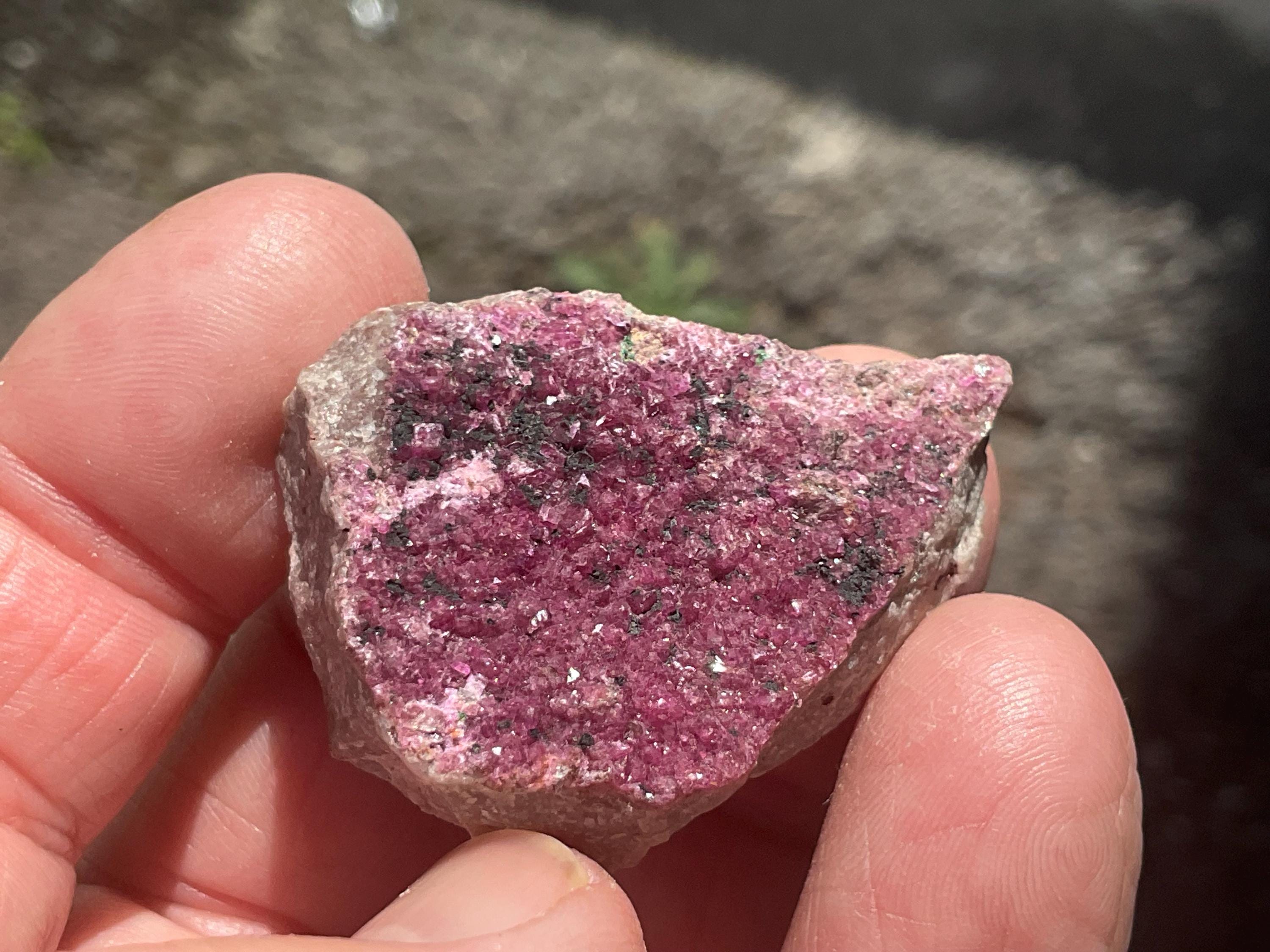 18g Cobaltoan Calcite Specimen 6B