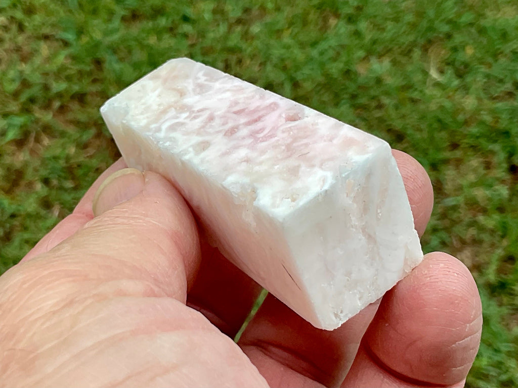 RESERVED FOR JESSICA **61g Natural Pink Aragonite Generator 1A