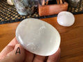 99g Selenite Palmstone 4A