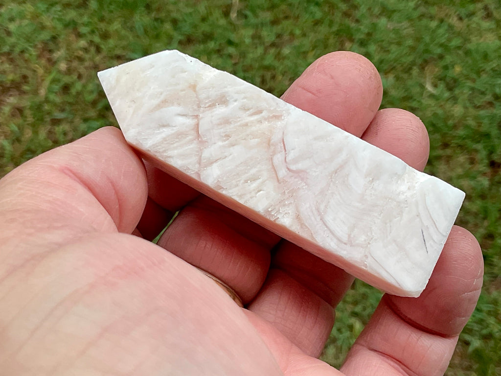 RESERVED FOR JESSICA **61g Natural Pink Aragonite Generator 1A