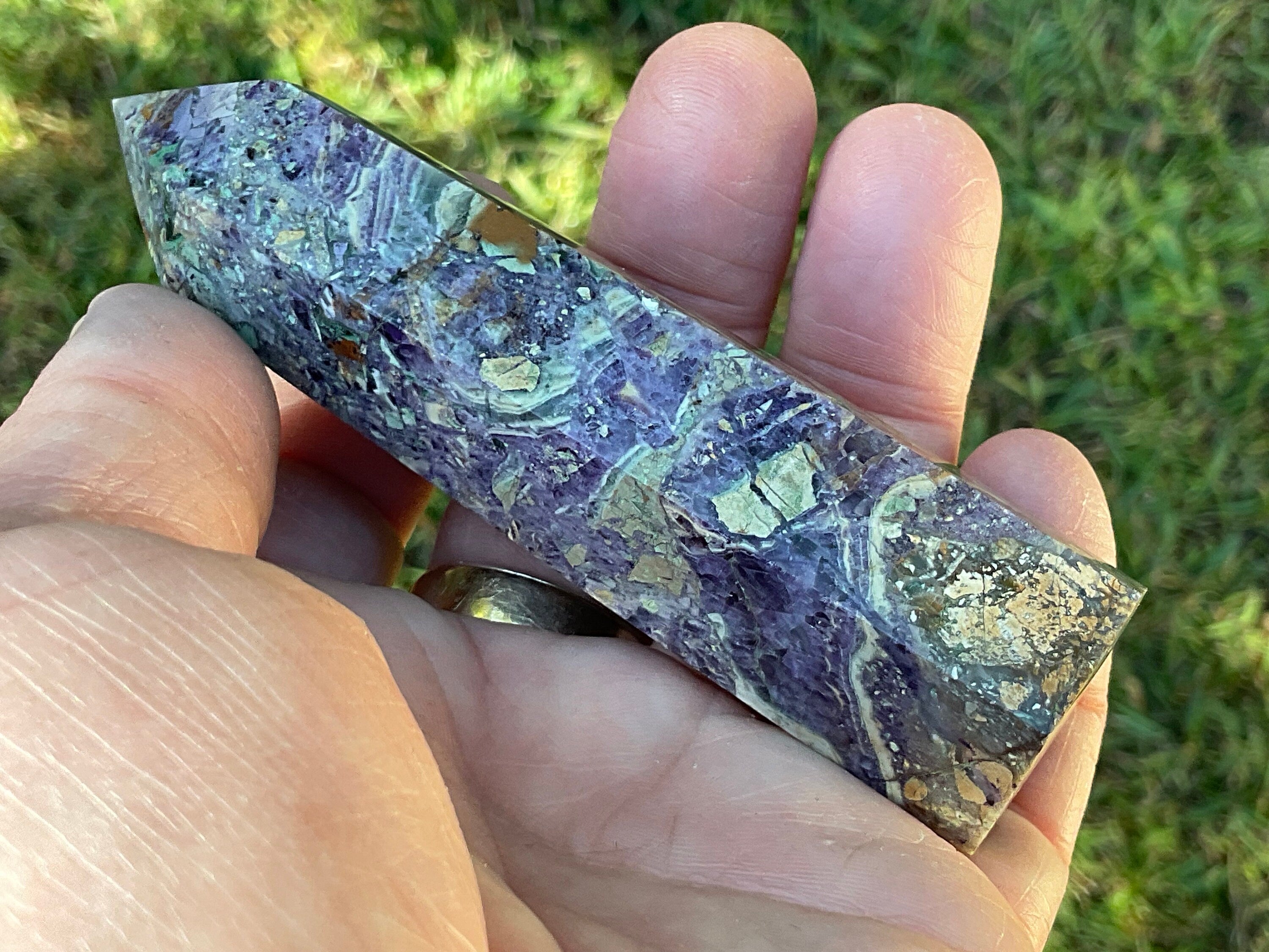 128g Brecciated Fluorite Generator 1C