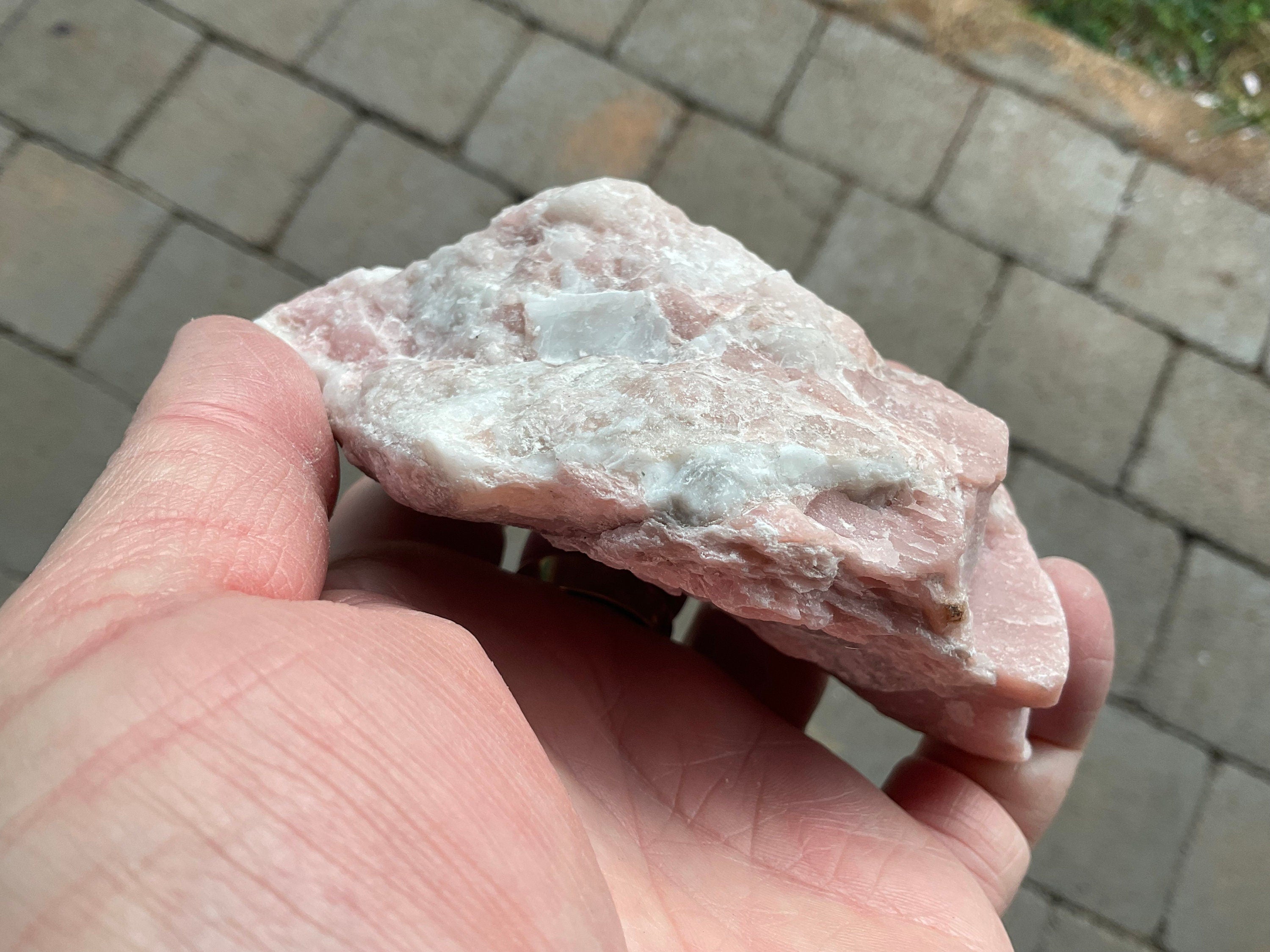 266g Mexican Pink Opal Rough 6C