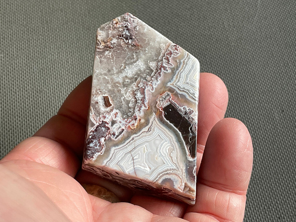 85g Mexican Crazy Lace Agate Freeform 4B