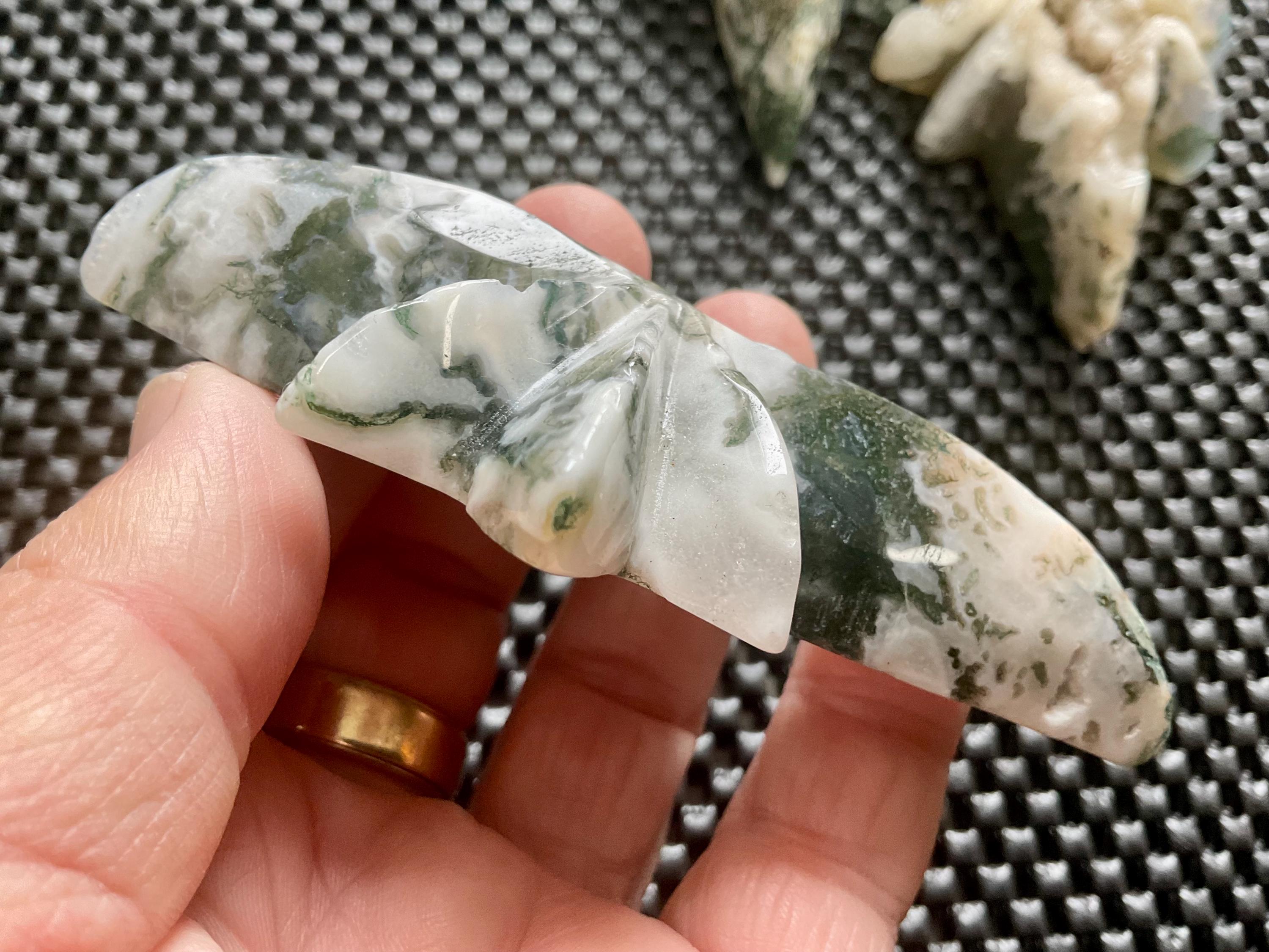 82g Moss Agate Polaris Carving with stand 1A