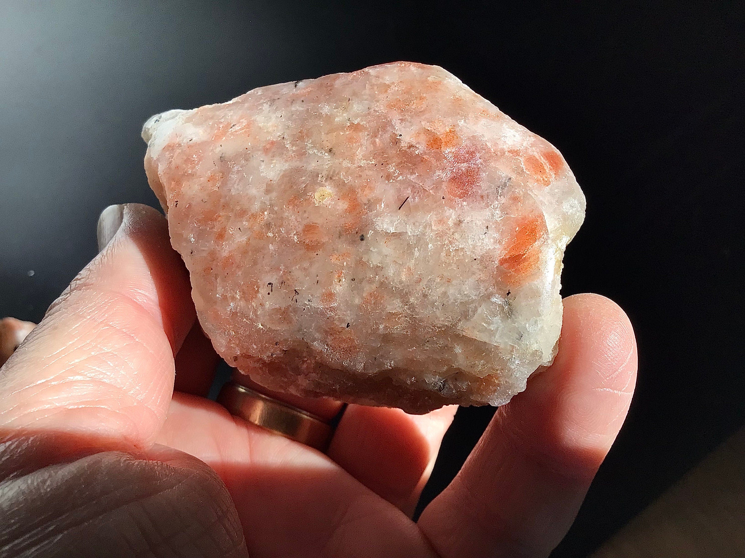 183g Sunstone One Side Polished 2A