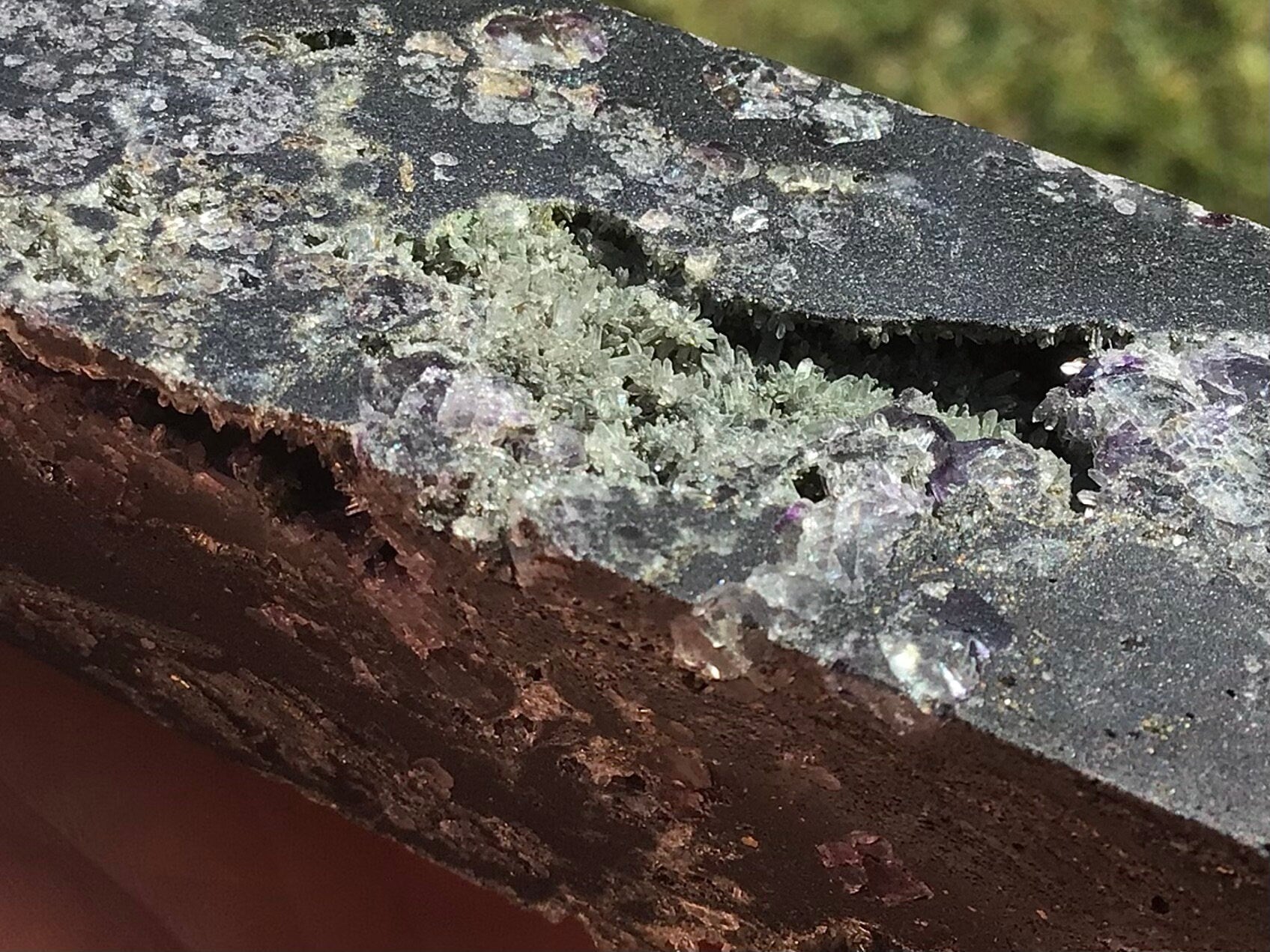 100g Sphalerite Generator with Lavender Fluorite and Clear Quartz 2C