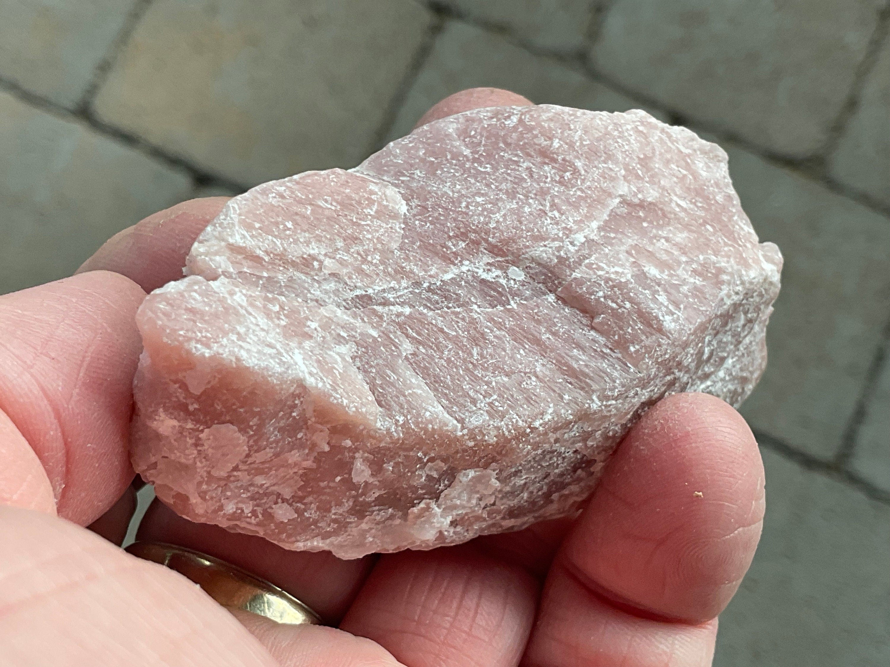 83g Mexican Pink Opal Rough 4A
