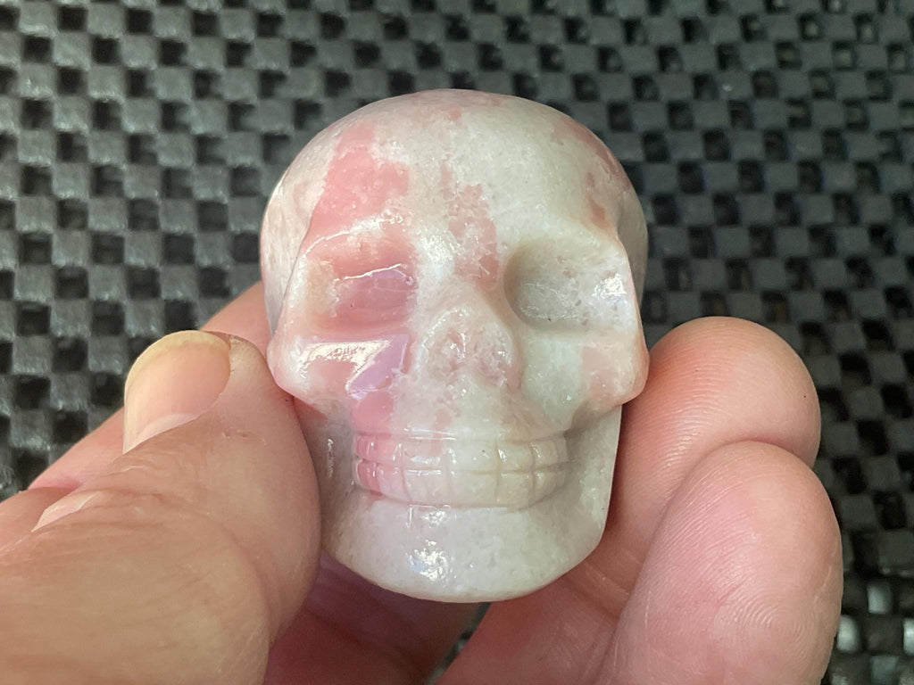 94g Pink Opal Skull B