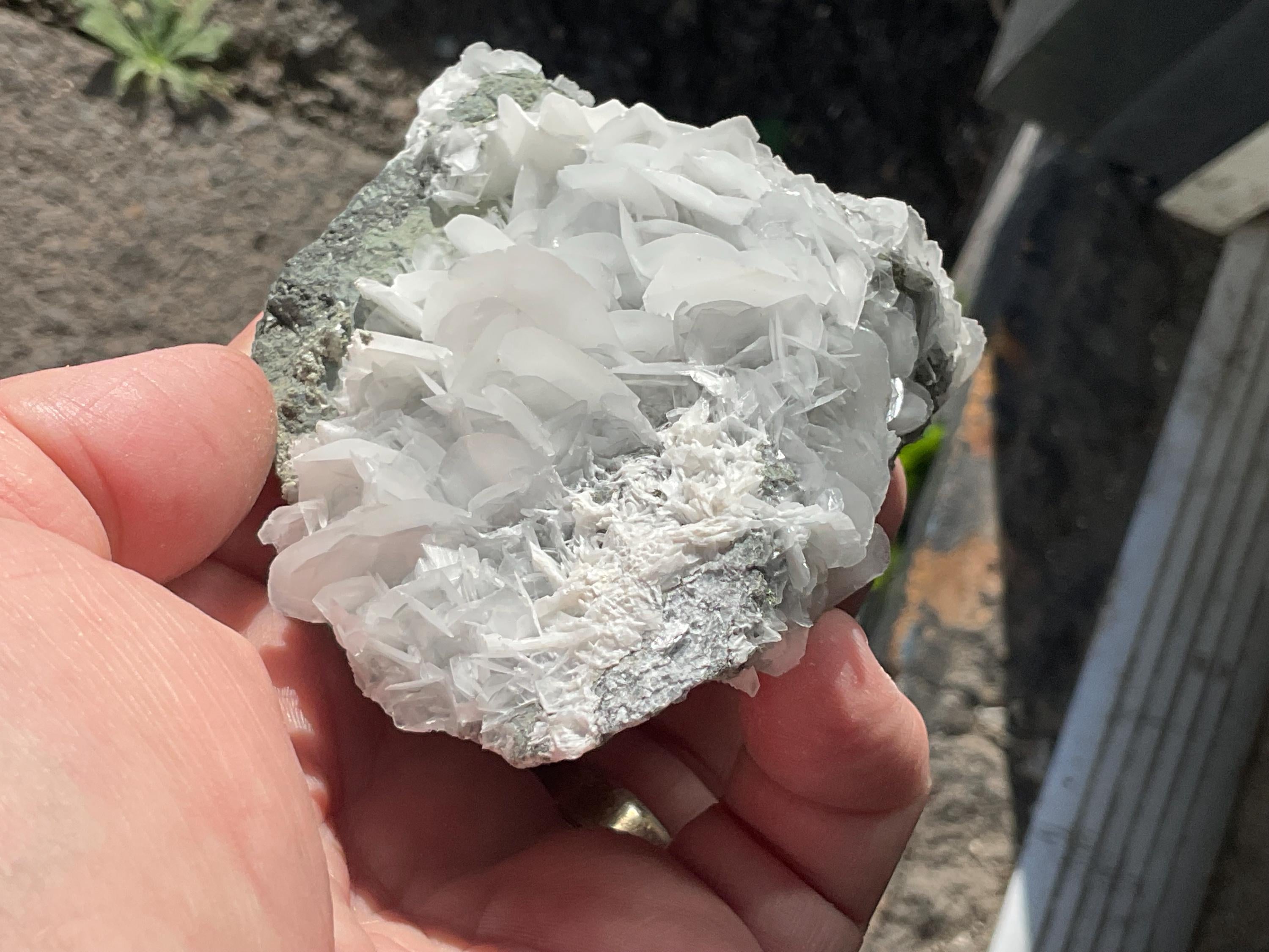 228g Highly UV Reactive “Angel Wing” Calcite Specimen 2B from Hunan, China
