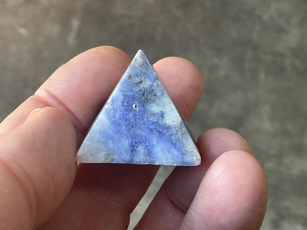 22g Afghanite Pyramid 2A
