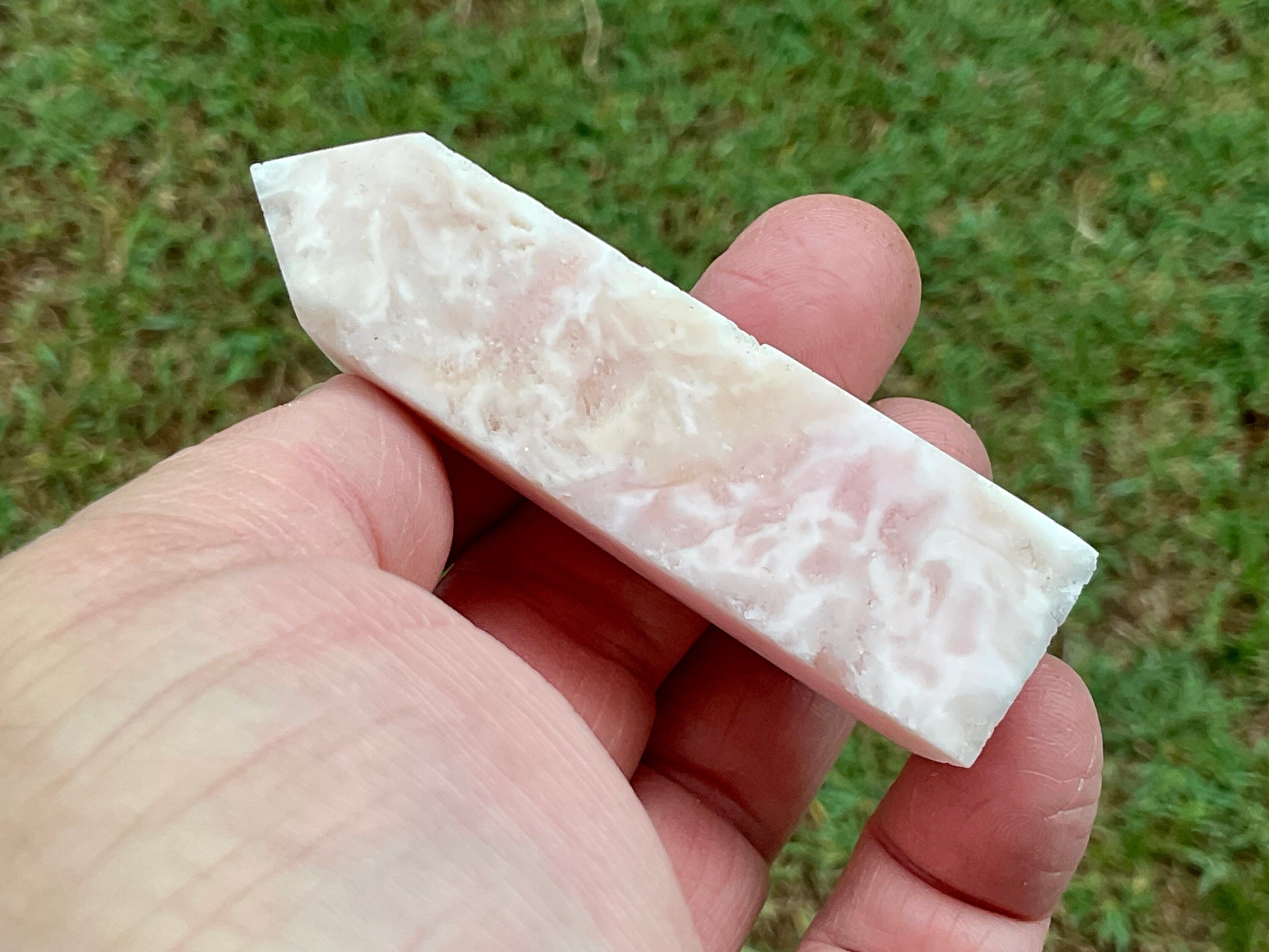 RESERVED FOR JESSICA **61g Natural Pink Aragonite Generator 1A