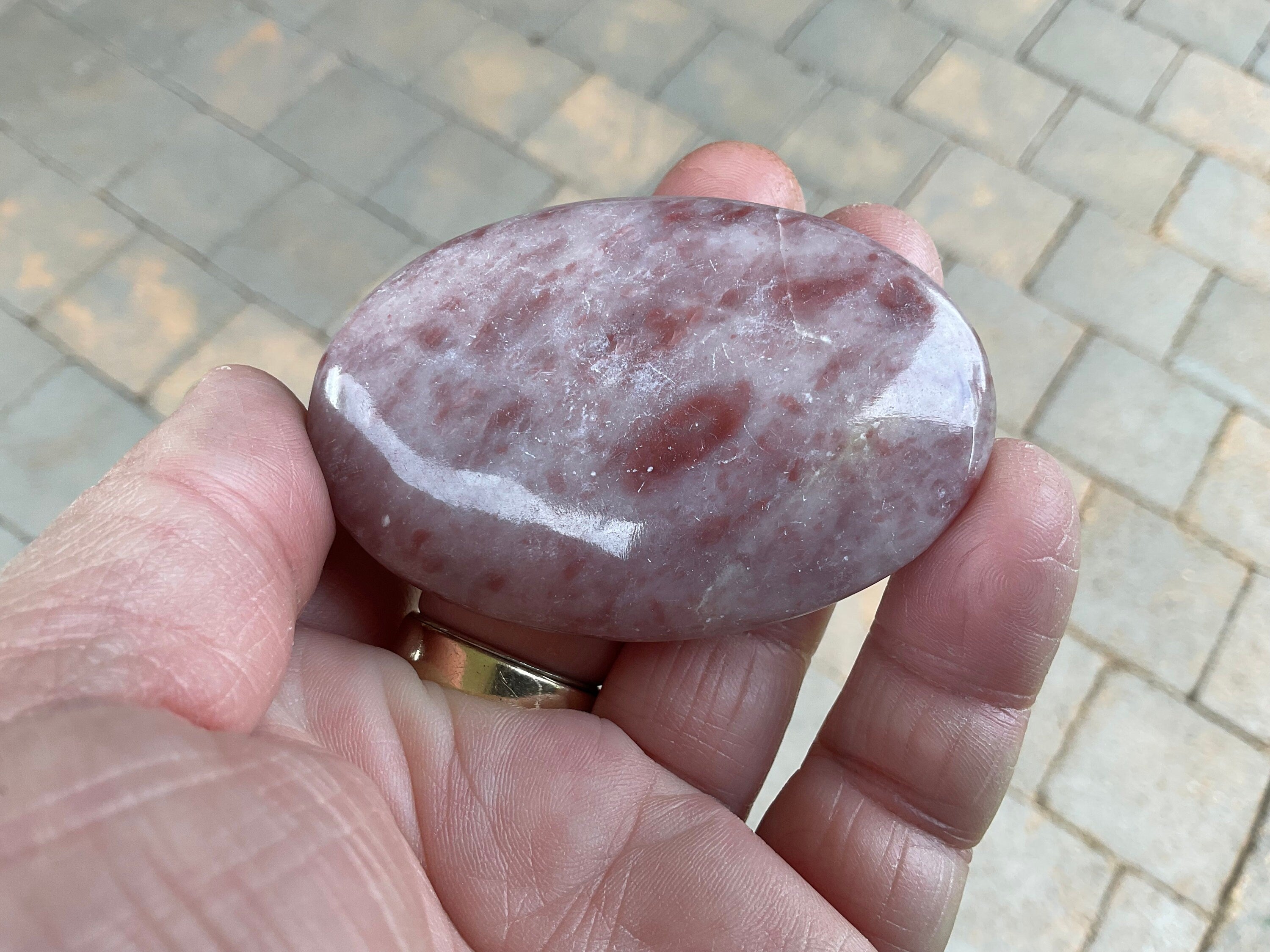71g Pakistan Strawberry Jasper Palmstone 4B