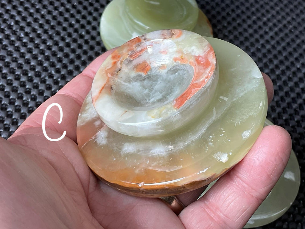 Green Banded Onyx Saucer/Egg/Sphere Stand 3C