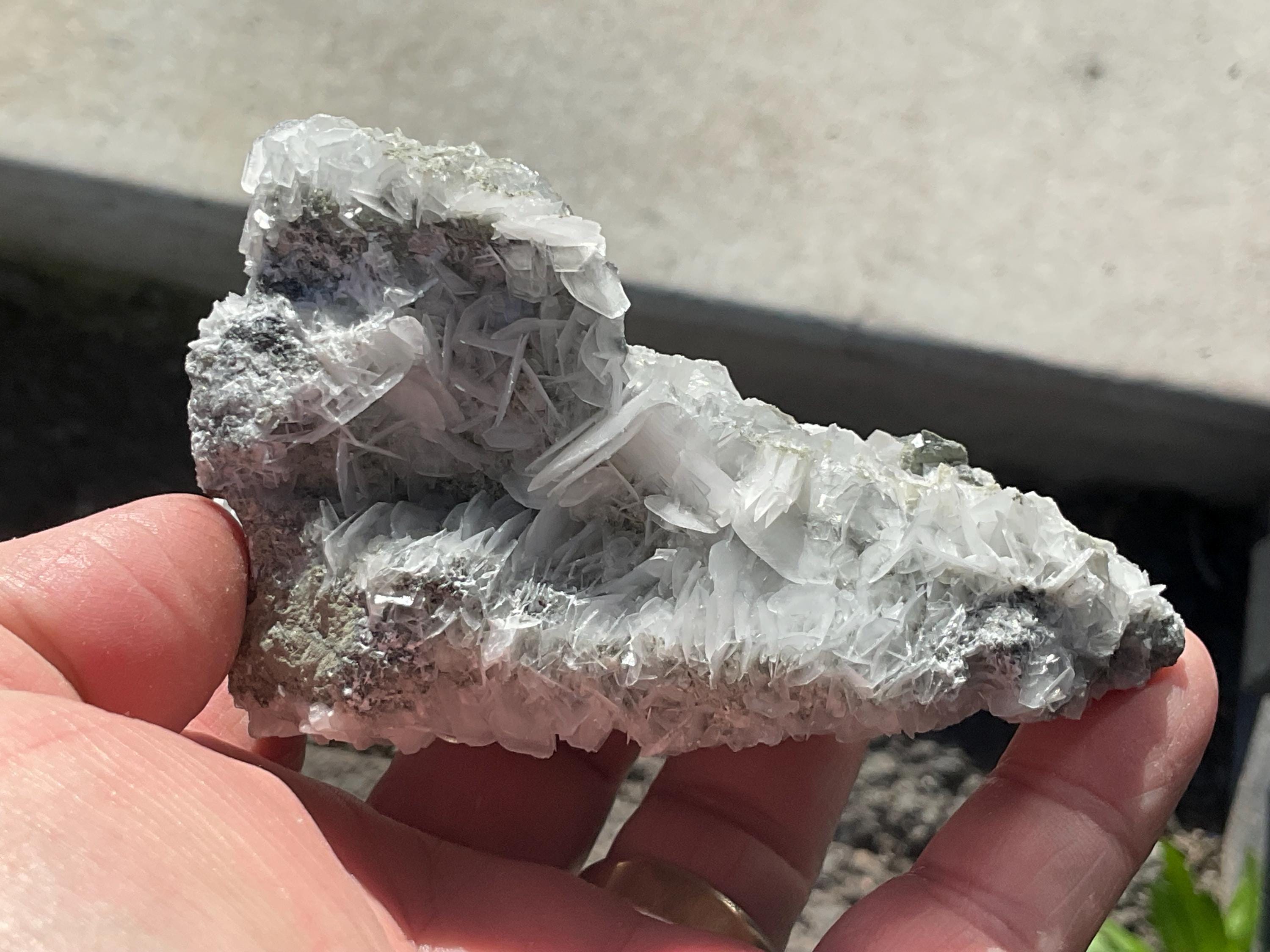 214g UV Reactive “Angel Wing” Calcite Specimen 2A from Hunan, China