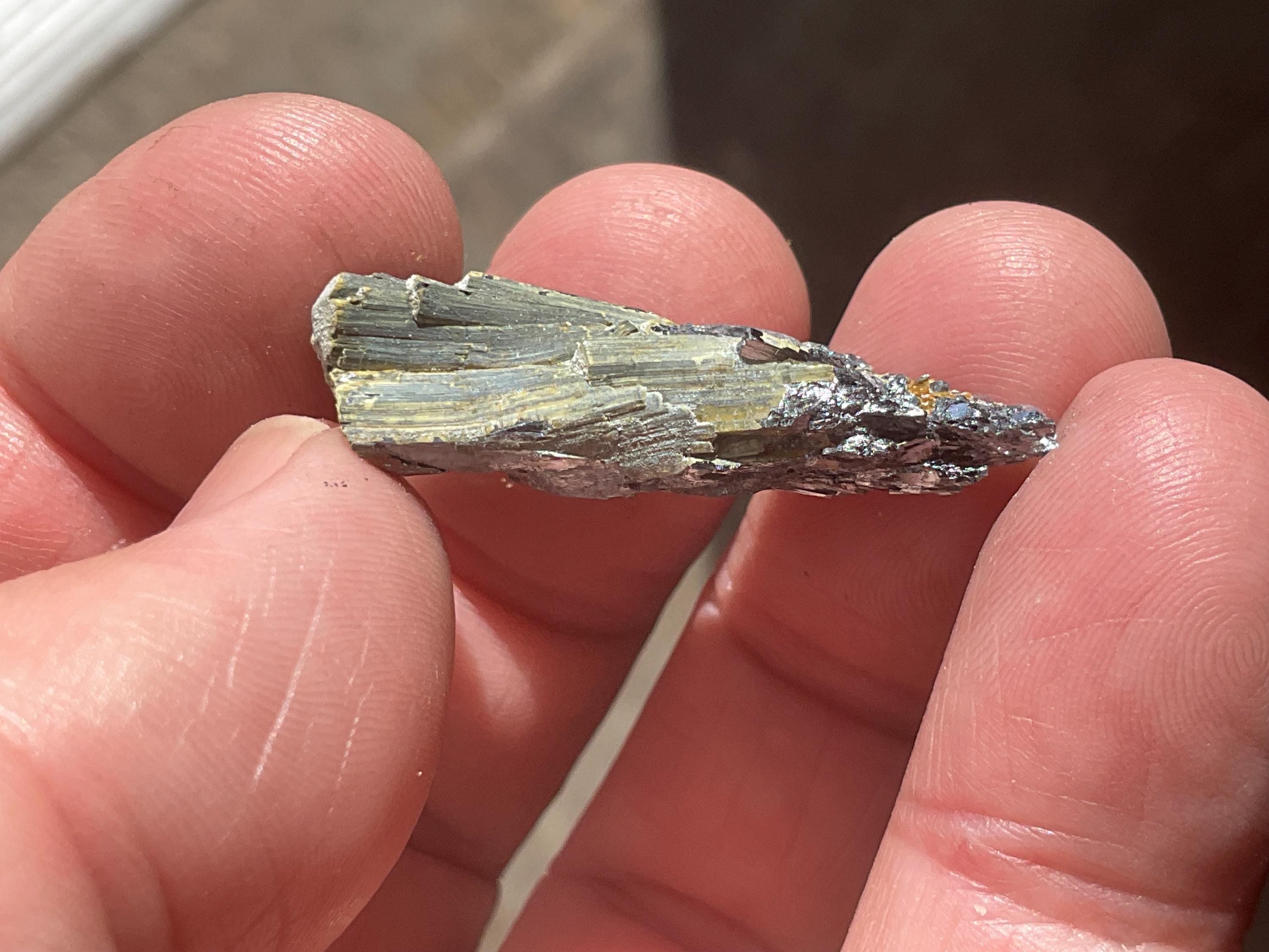 8g Botryoidal Fluorite and Valentinite on Stibnite Specimen 3C from Jiangxi, China