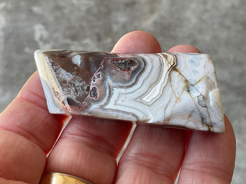 42g Mexican Crazy Lace Agate Freeform 10B