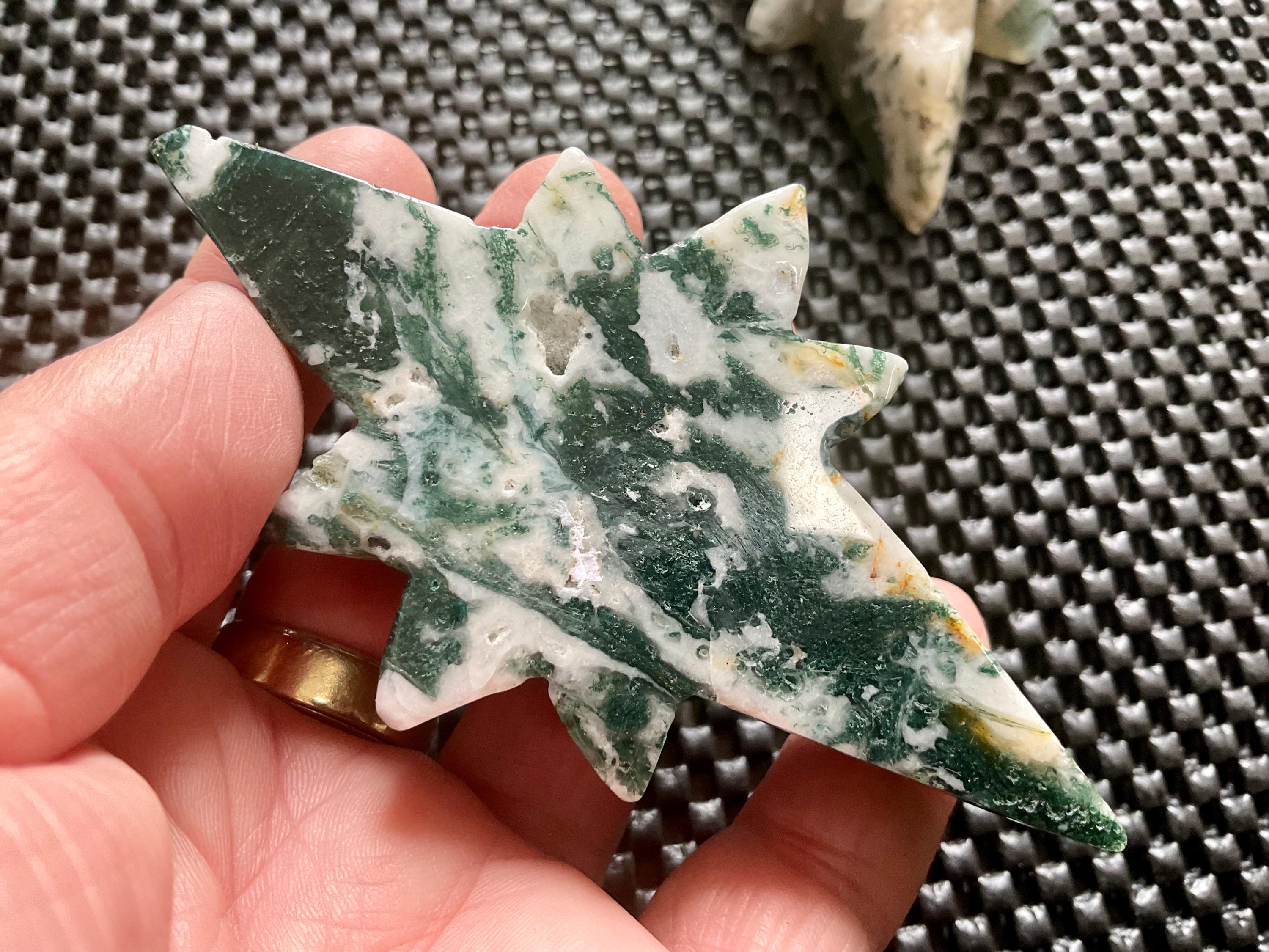 92g Moss Agate Polaris Carving with stand 1B