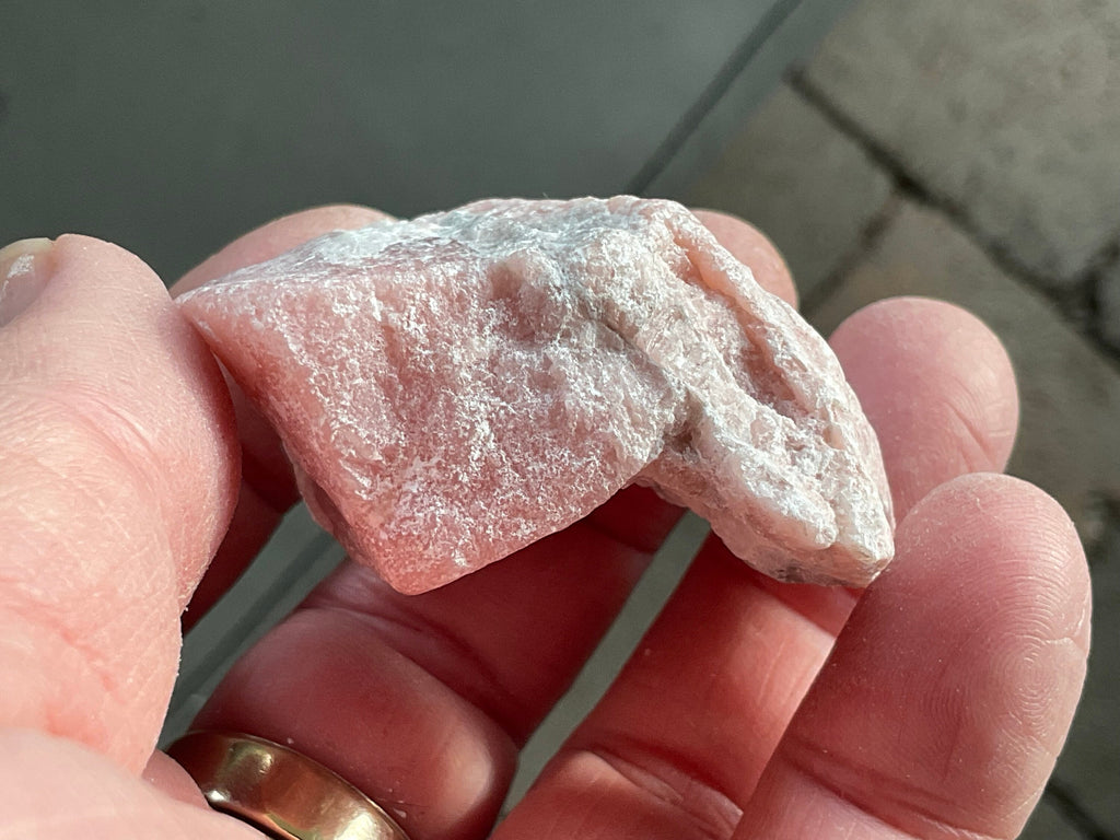 65g Mexican Pink Opal Rough 1B